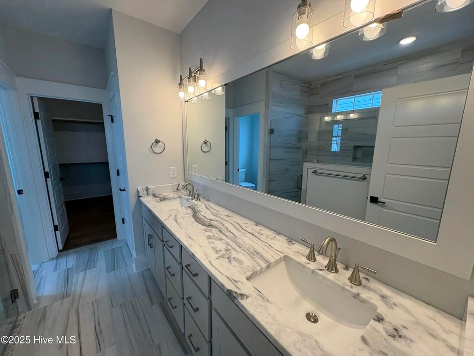 Property Slideshow image 35 of 60 | 504 sancai run, Wilmington, NC, 28412