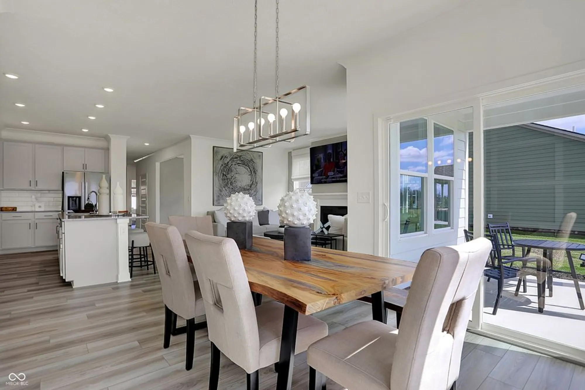 Property Slideshow image 15 of 32 | 19426 sumrall pl, Westfield, IN, 46074