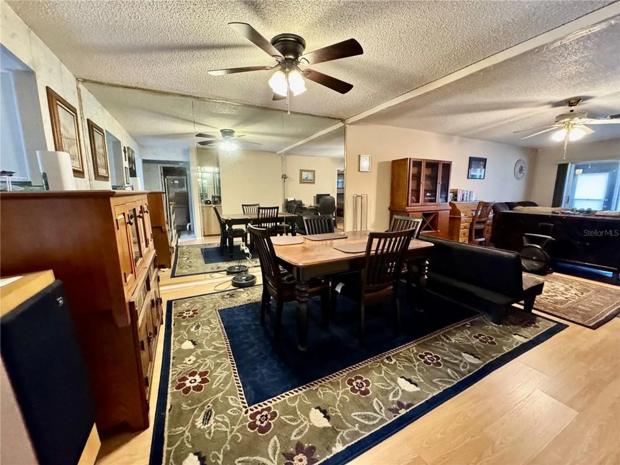 Property Slideshow image 6 of 25 | 11231 dollar lake dr apt 1, Port Richey, FL, 34668