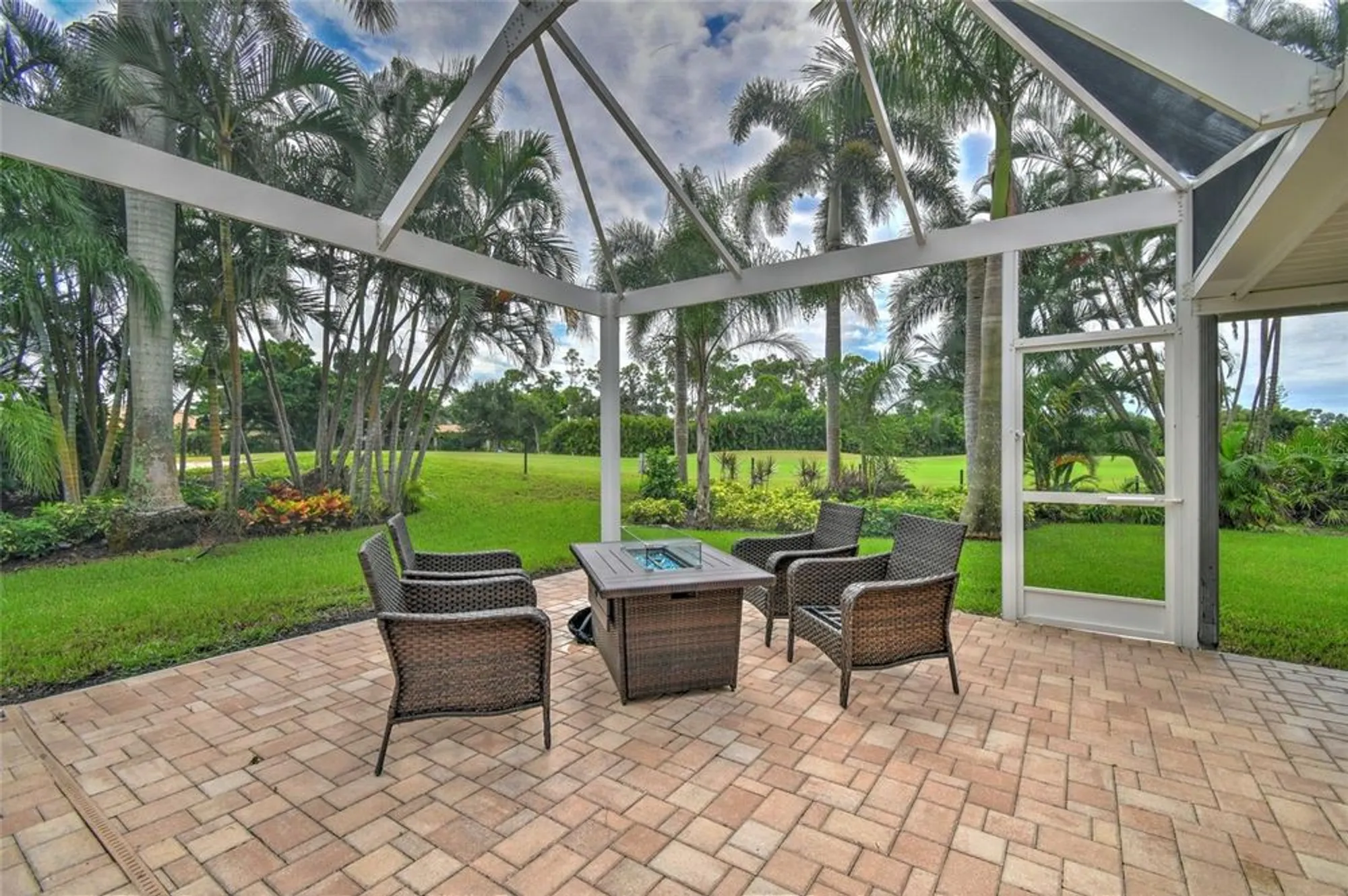 Property Slideshow image 38 of 44 | 6030 key largo cir, Punta Gorda, FL, 33955