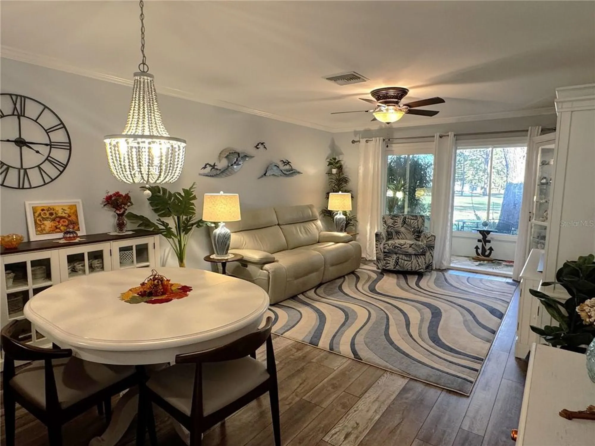 Property Slideshow image 5 of 18 | 1109 madeira dr, Palm Harbor, FL, 34684