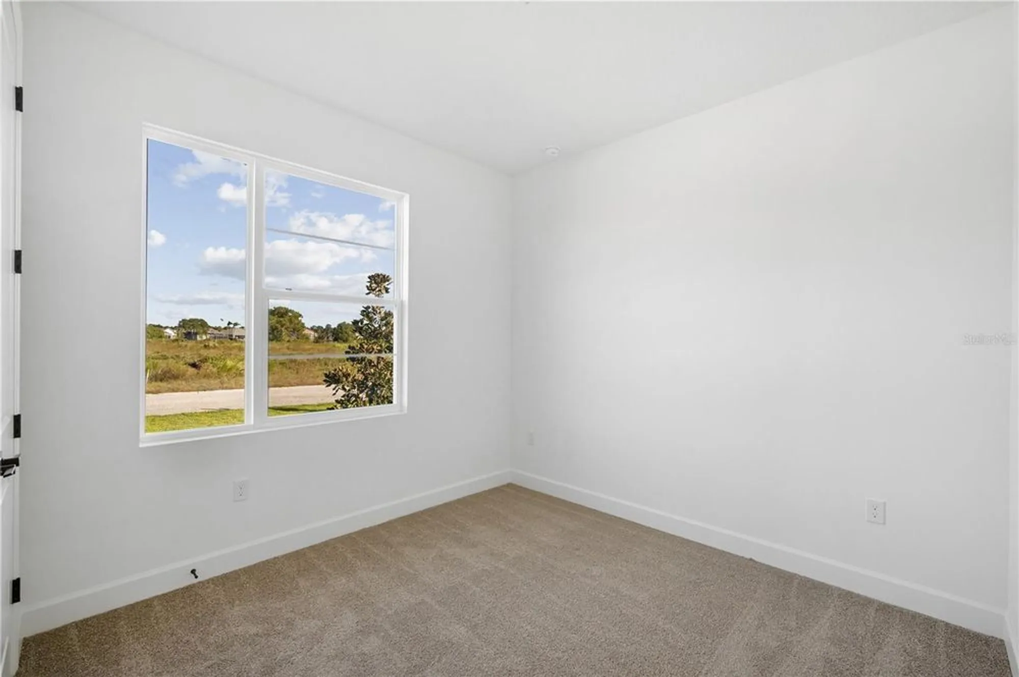 Property Slideshow image 6 of 28 | 9293 players dr, Weeki Wachee, FL, 34613