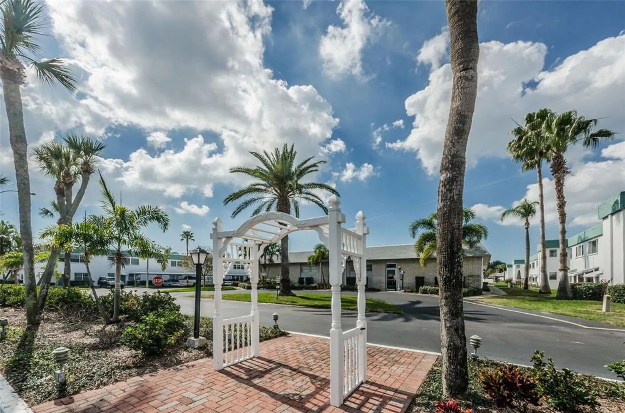 Property Slideshow image 32 of 53 | 5257 81st ln n apt 16, Saint Petersburg, FL, 33709
