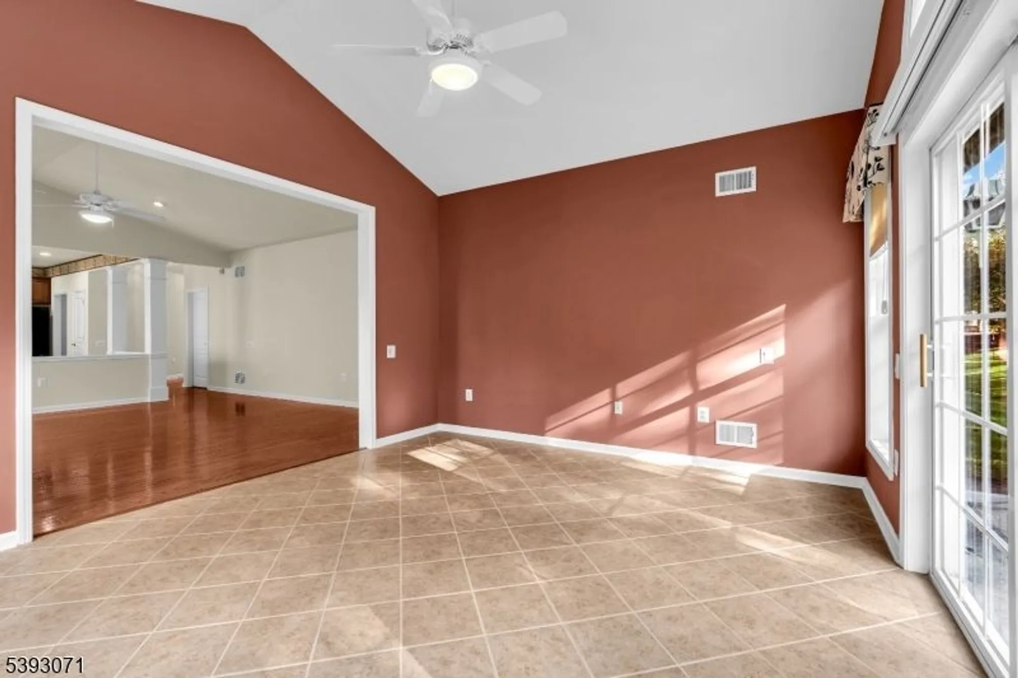 Property Slideshow image 32 of 45 | 212 sherwood ct, Somerset, NJ, 08873