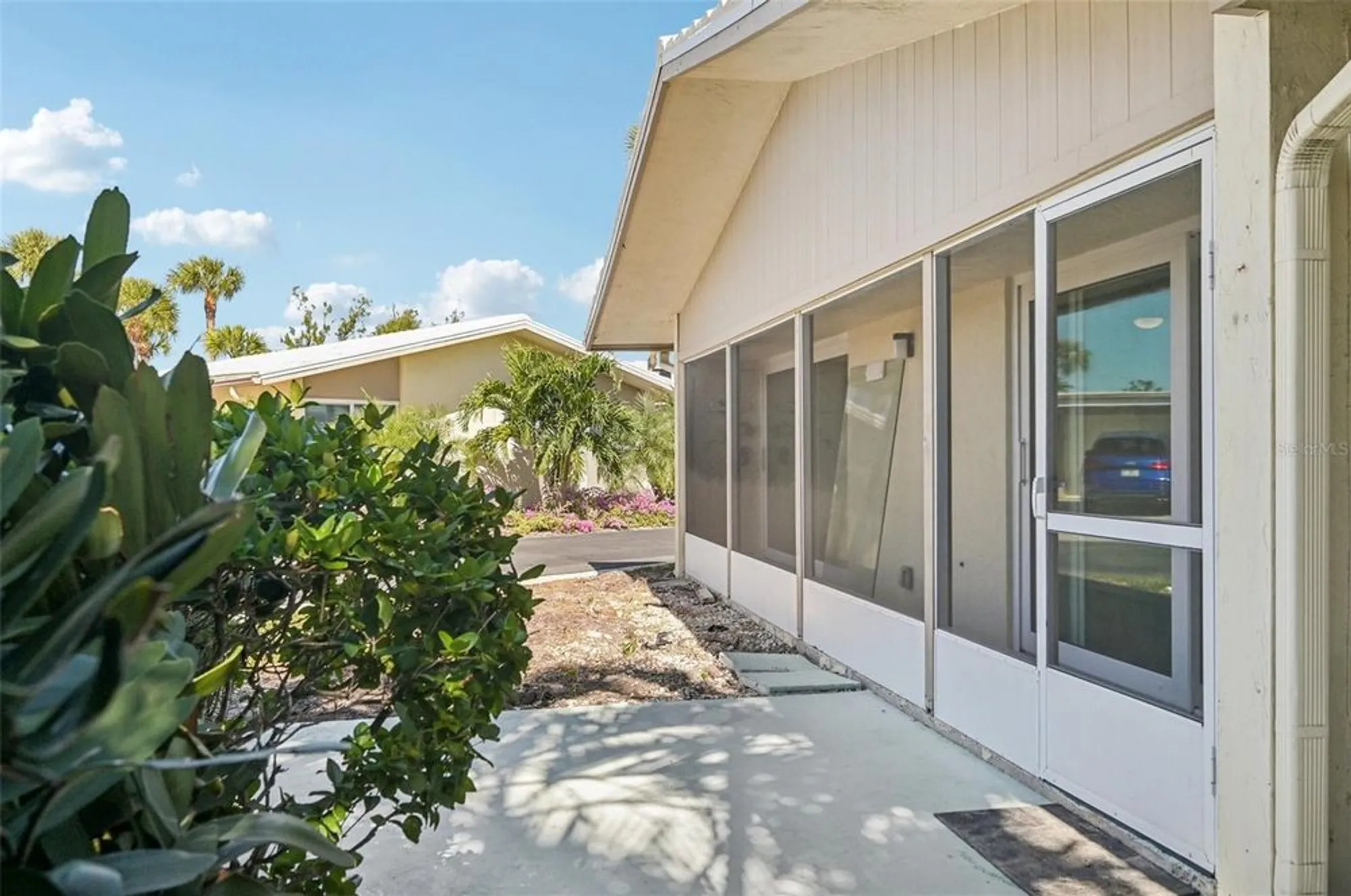 Property Slideshow image 21 of 35 | 113 whispering sands dr v-47, Sarasota, FL, 34242