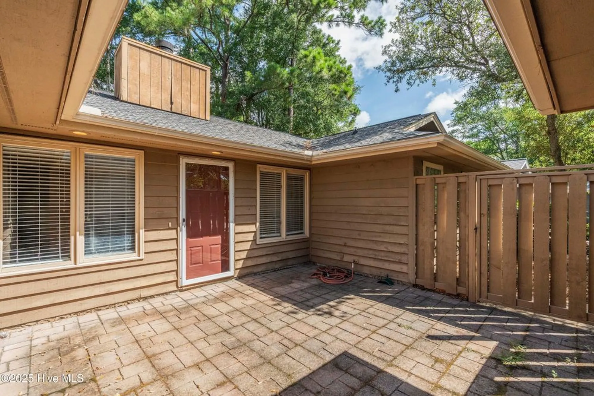 Property Slideshow image 5 of 54 | 608 camellia ln, Sunset Beach, NC, 28468