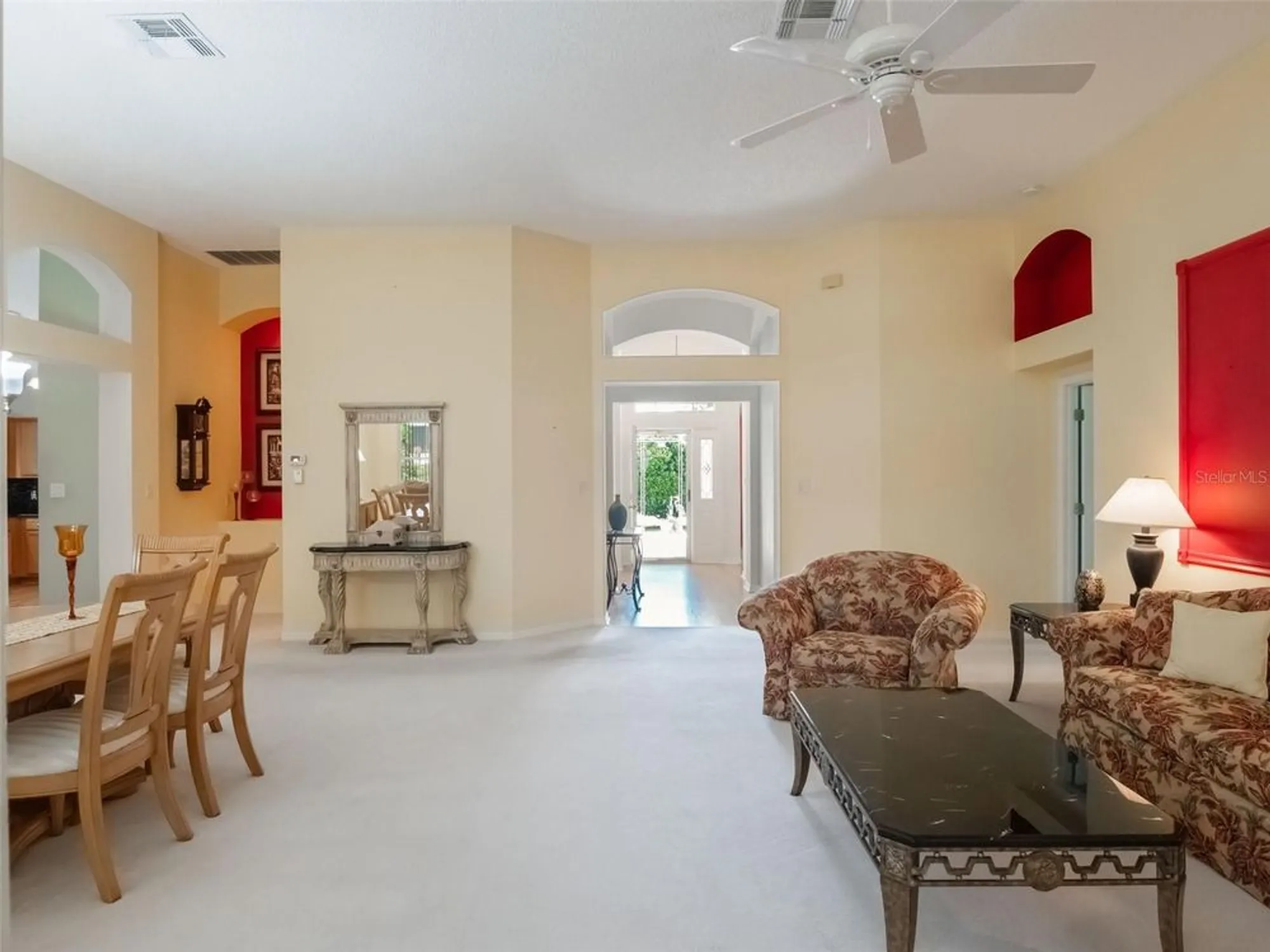 Property Slideshow image 4 of 36 | 25243 river crest dr, Leesburg, FL, 34748