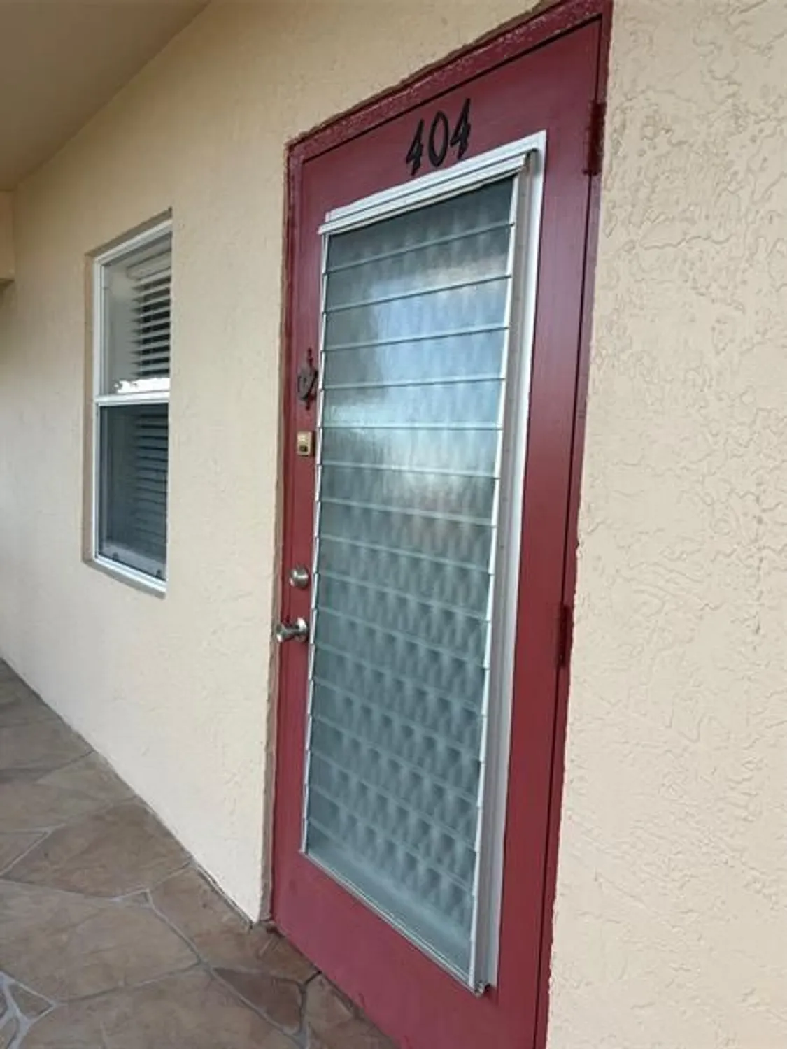 Property Slideshow image 31 of 70 | 1055 country club dr 404, Margate, FL, 33063