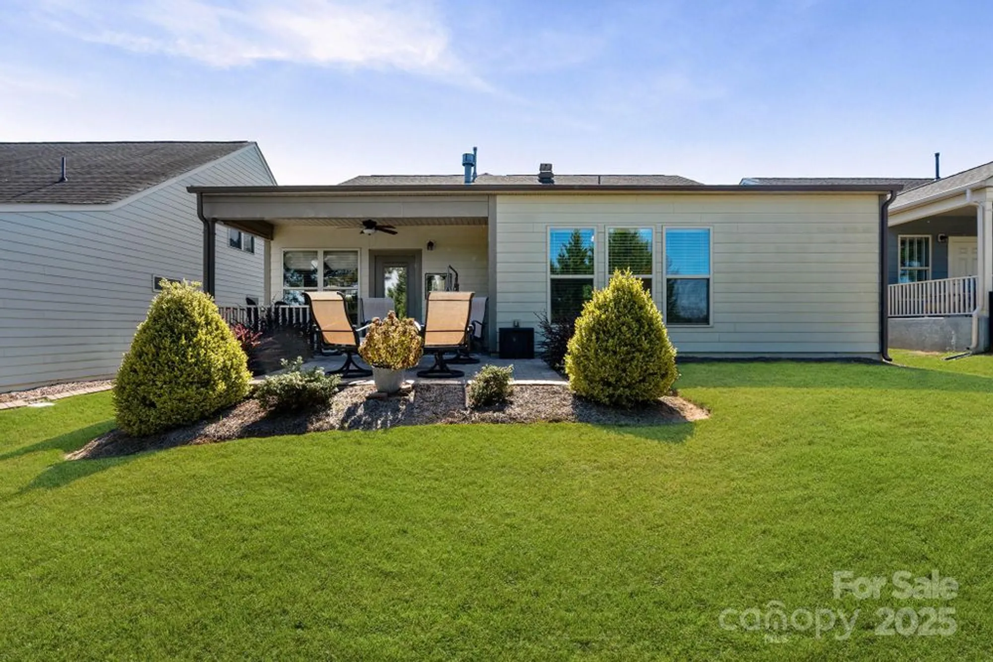 Property Slideshow image 35 of 44 | 673 birchway dr, Fort Mill, SC, 29715