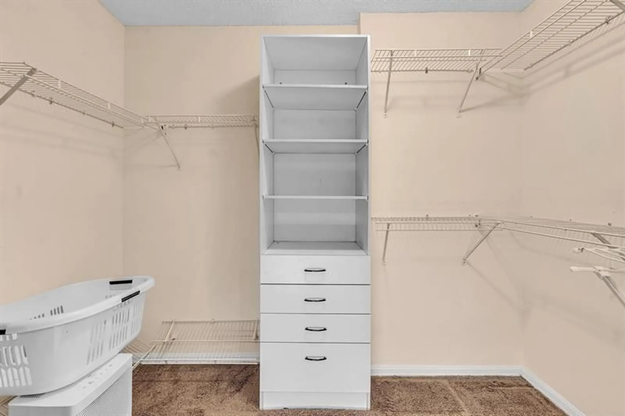 Property Slideshow image 32 of 75 | 9587 weldon cir b311, Tamarac, FL, 33321