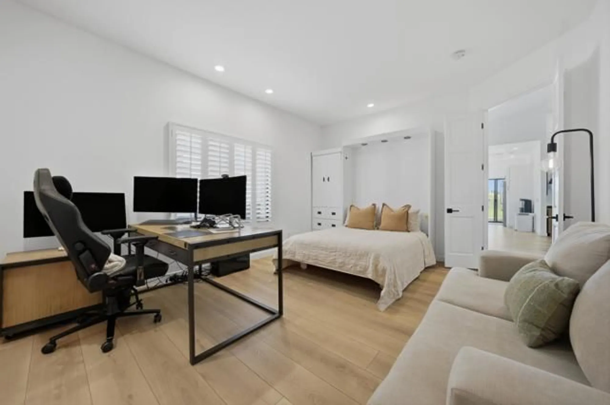 Property Slideshow image 13 of 35 | 54860 oak tree a32, La Quinta, CA, 92253