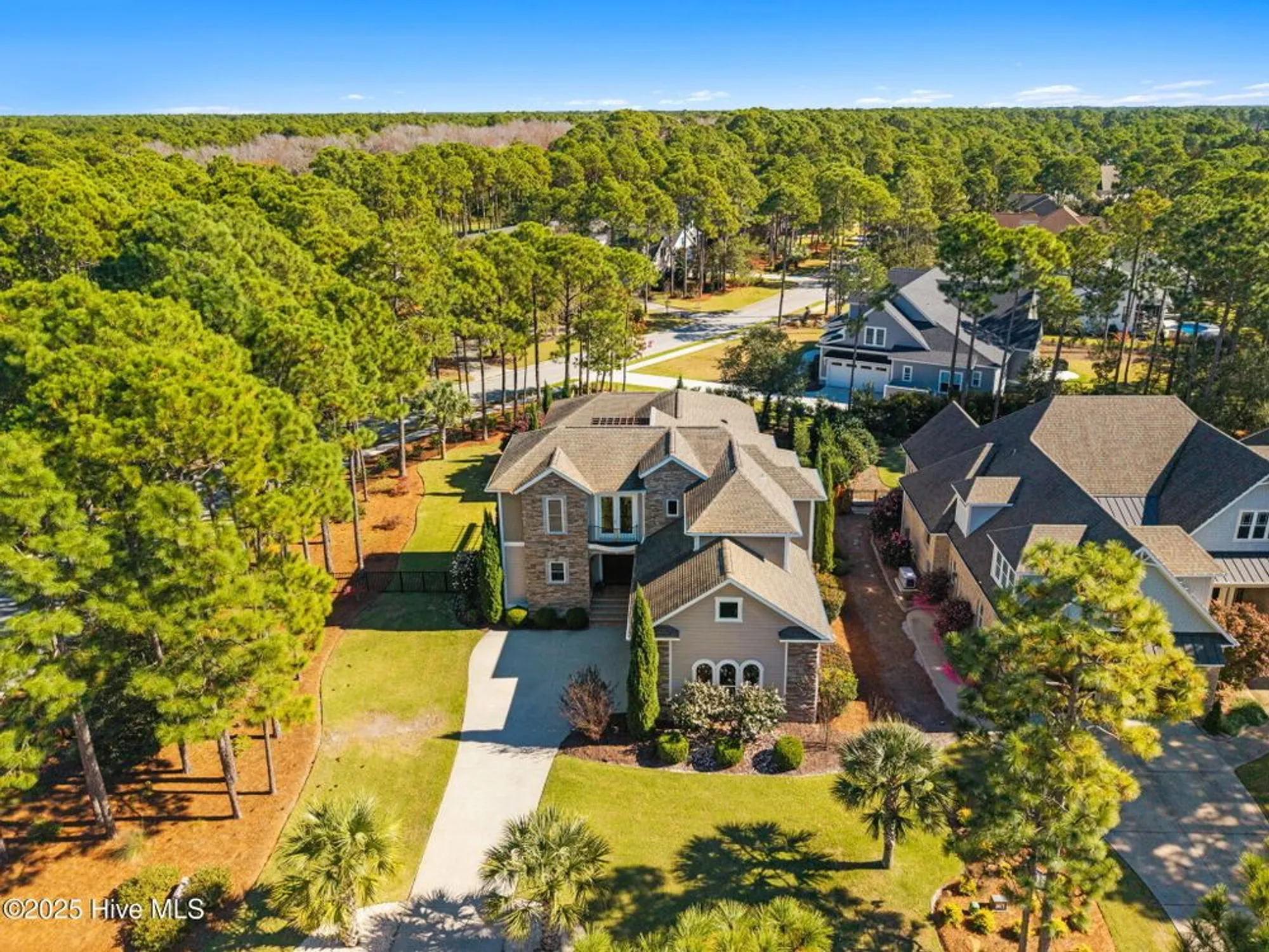 Property Slideshow image 8 of 129 | 4111 wyndmere dr, Southport, NC, 28461