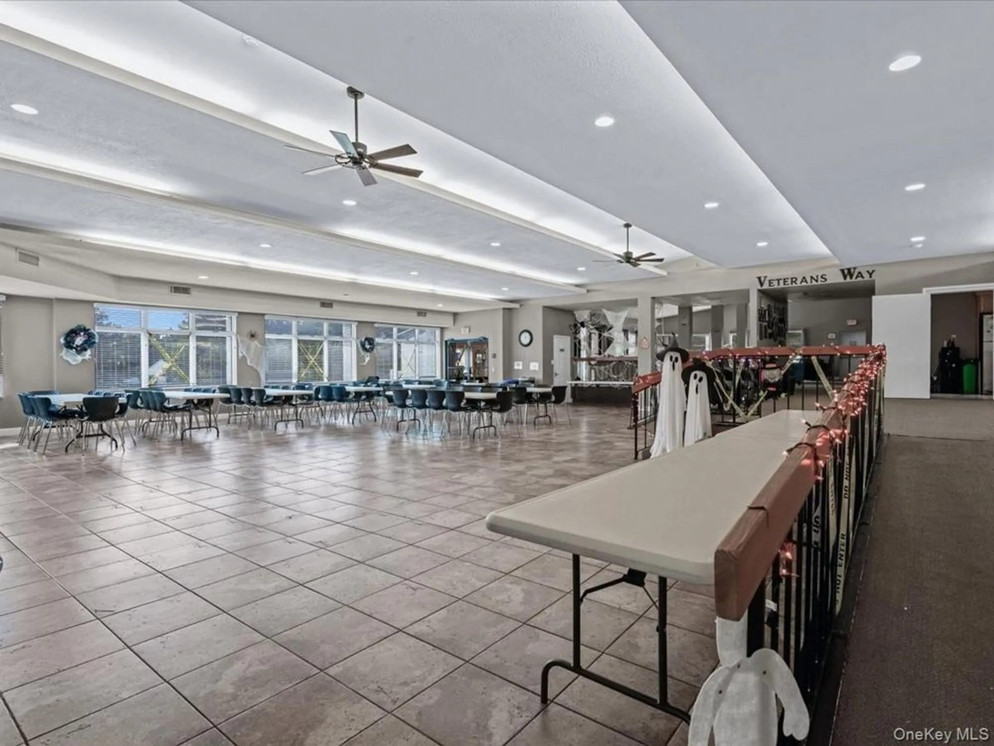 Property Slideshow image 18 of 32 | 2 limetree dr, Manorville, NY, 11949