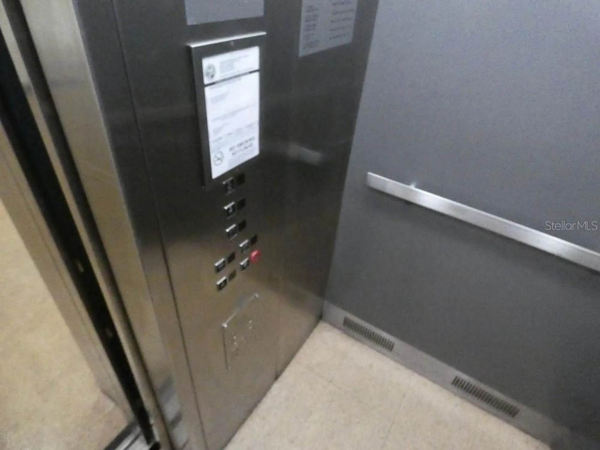 Property Slideshow image 20 of 30 | 2462 brazilia dr apt 44, Clearwater, FL, 33763