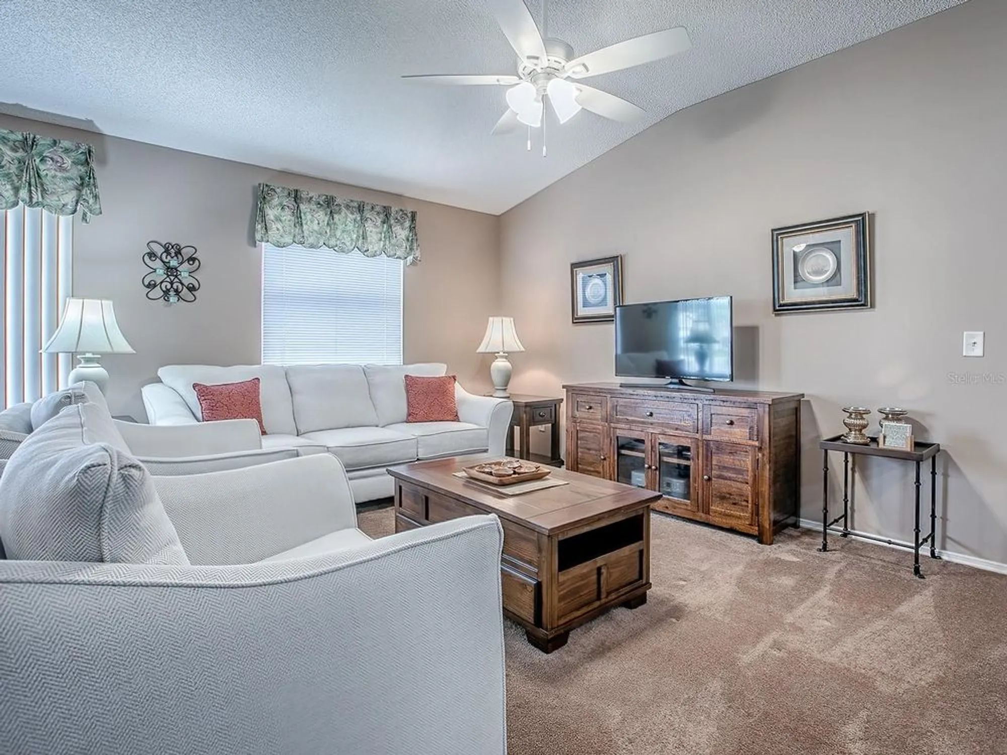 Property Slideshow image 6 of 19 | 16905 se 81st ellerslie ct, The Villages, FL, 32162