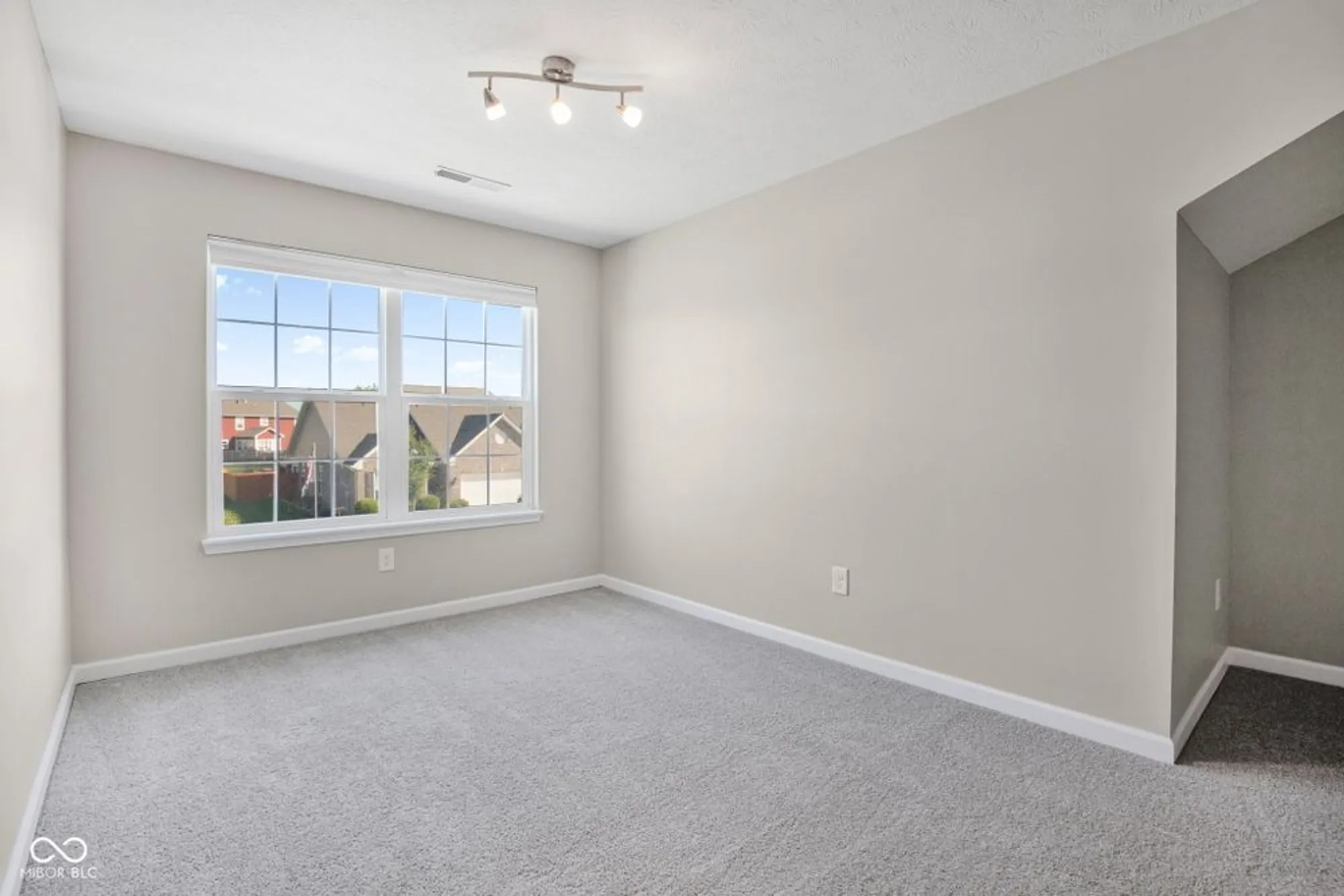 Property Slideshow image 46 of 76 | 8643 twain ln, Indianapolis, IN, 46239