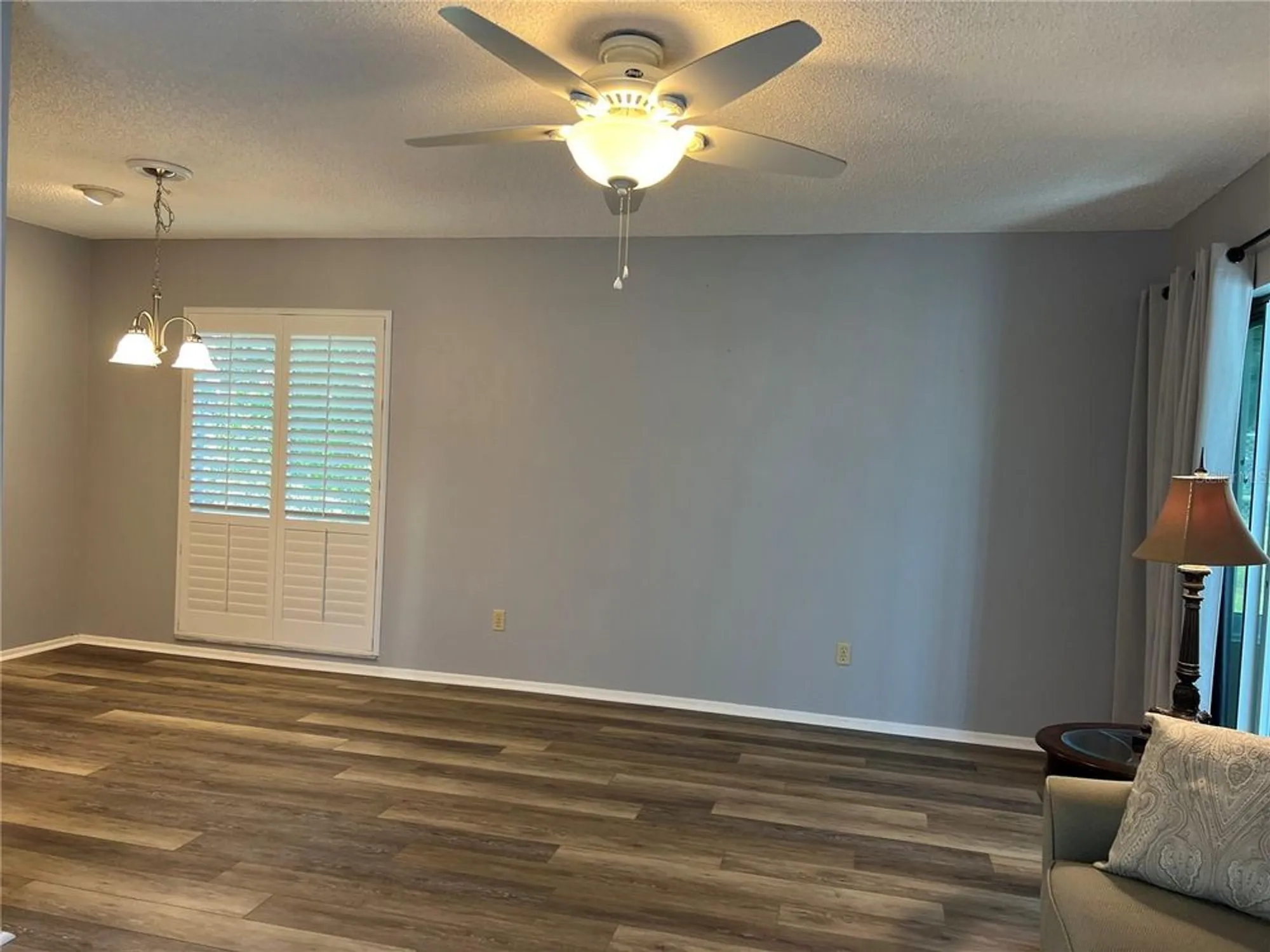 Property Slideshow image 8 of 33 | 1614 berwick ct d, Palm Harbor, FL, 34684