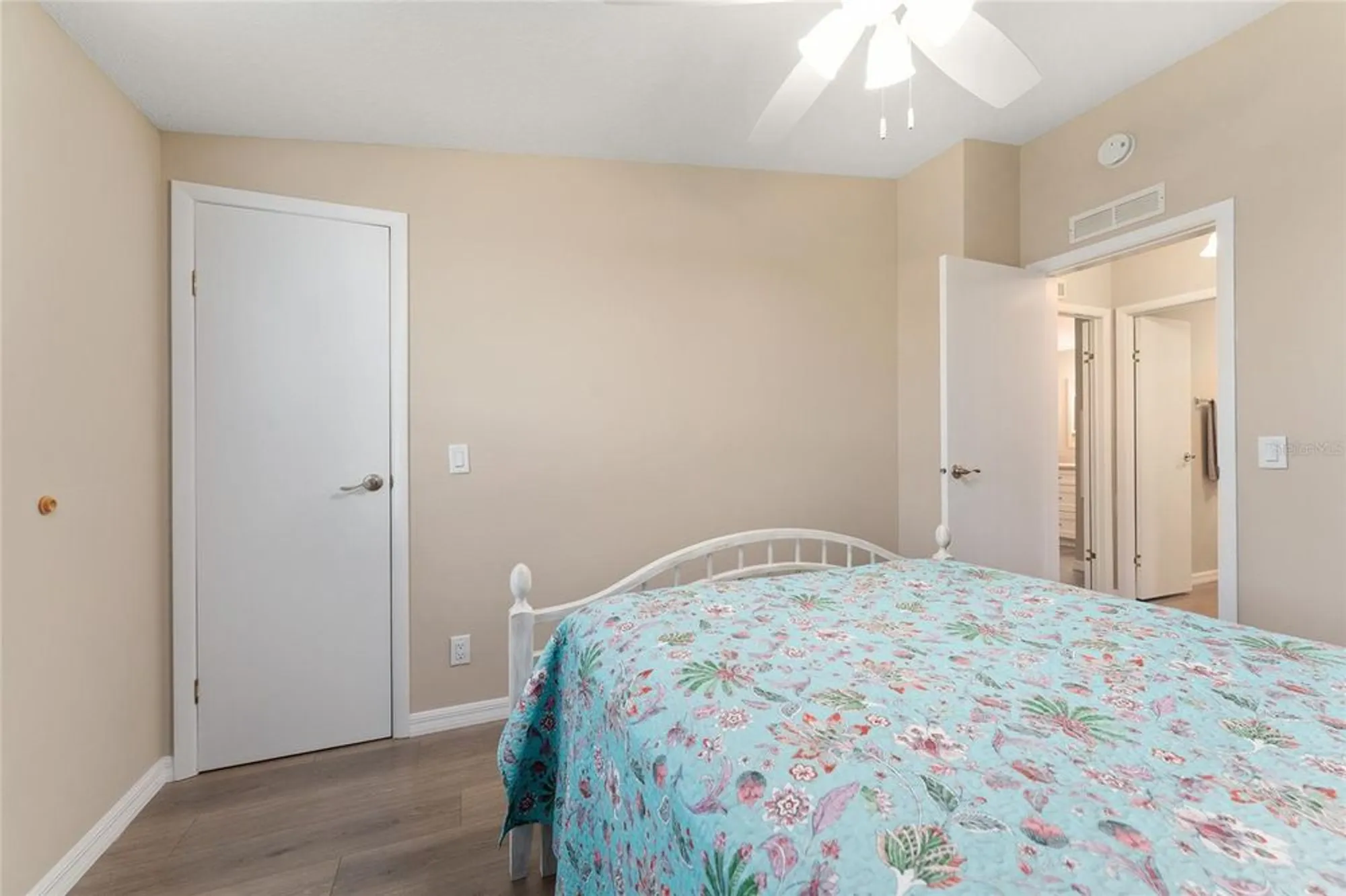 Property Slideshow image 39 of 67 | 1607 doral cir, Lady Lake, FL, 32159