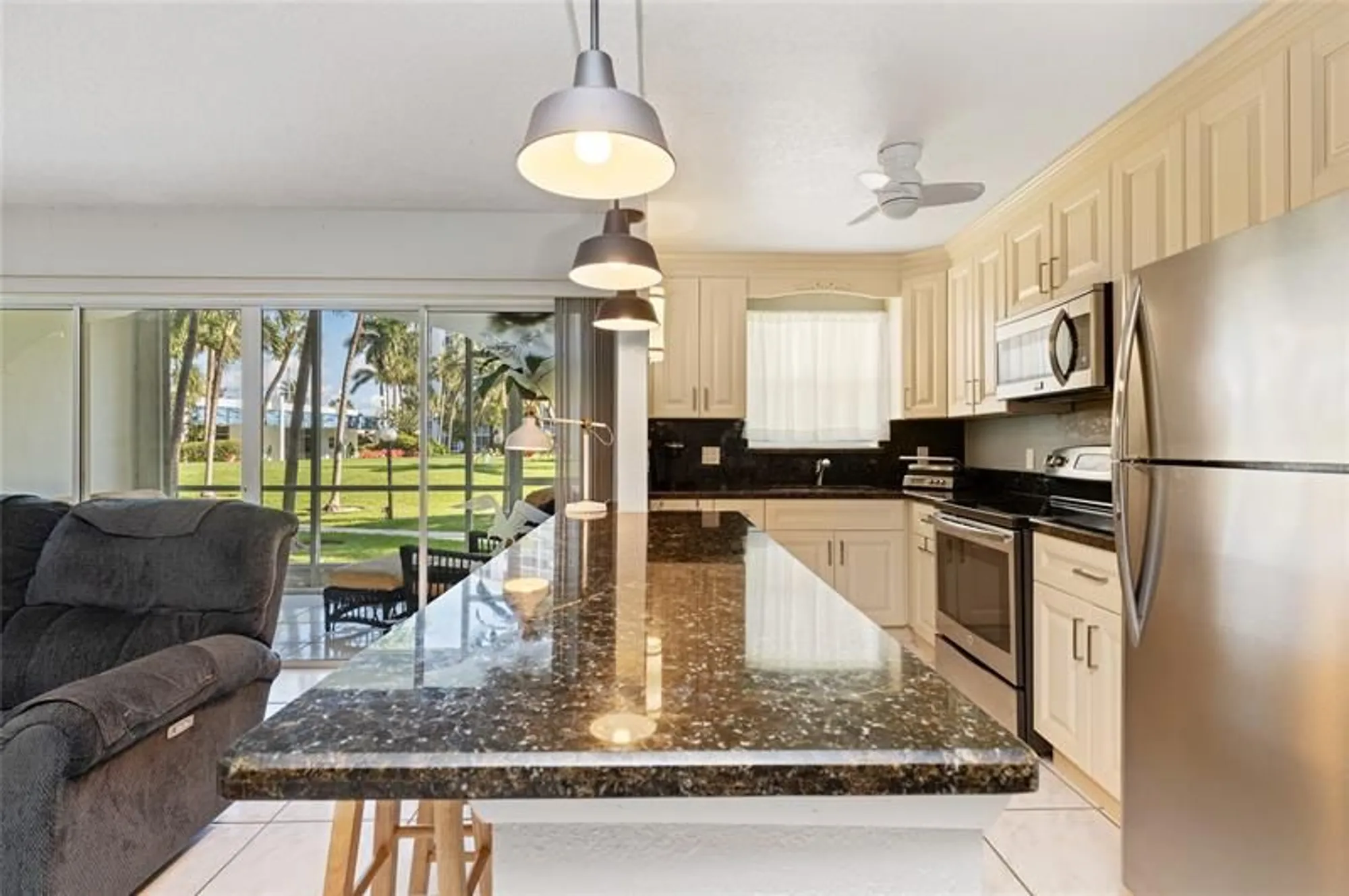 Property Slideshow image 15 of 54 | 2731 ne 14th street cswy 110, Pompano Beach, FL, 33062