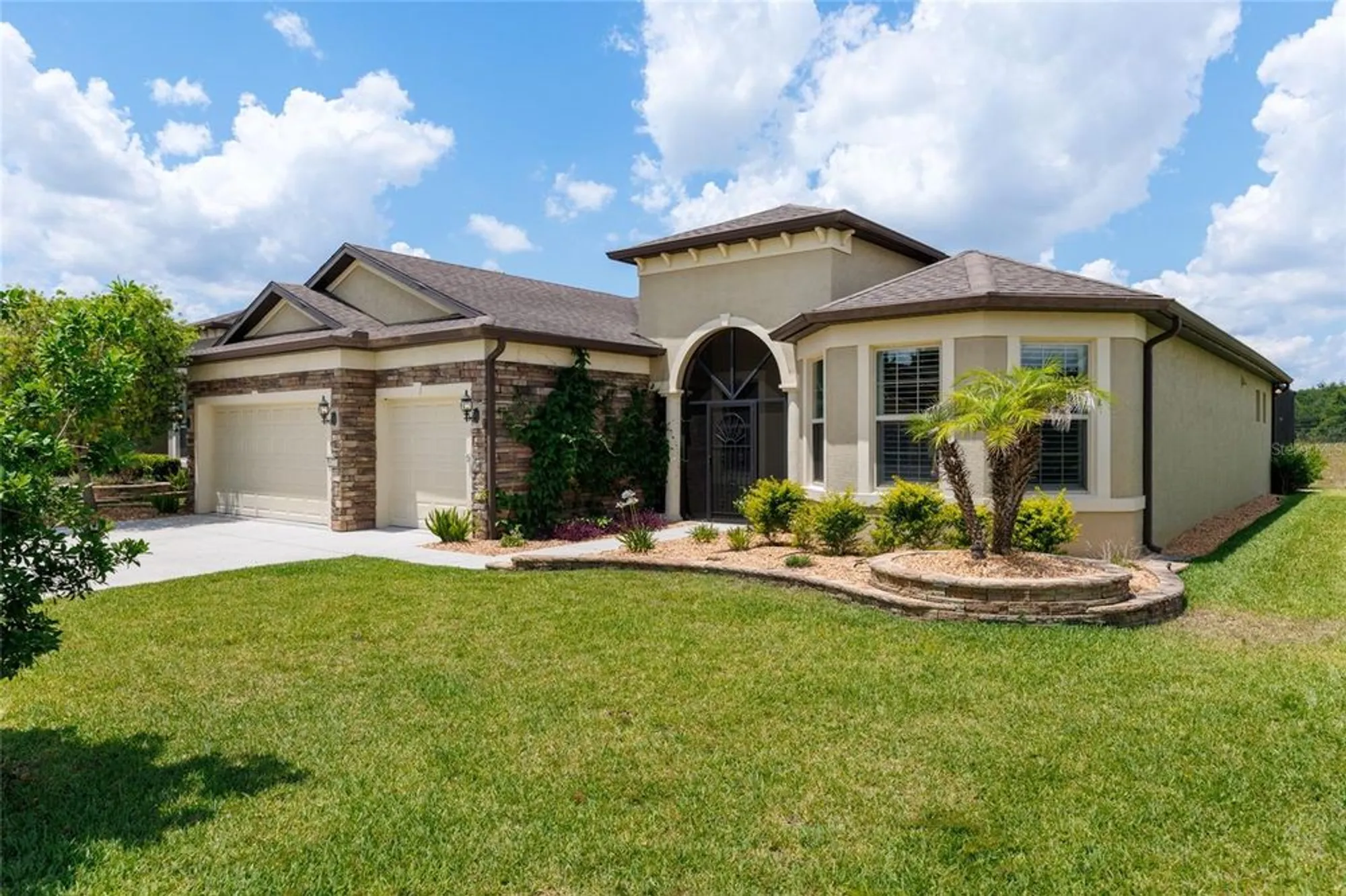 Property Slideshow image 9 of 62 | 9777 sw 63rd loop, Ocala, FL, 34481