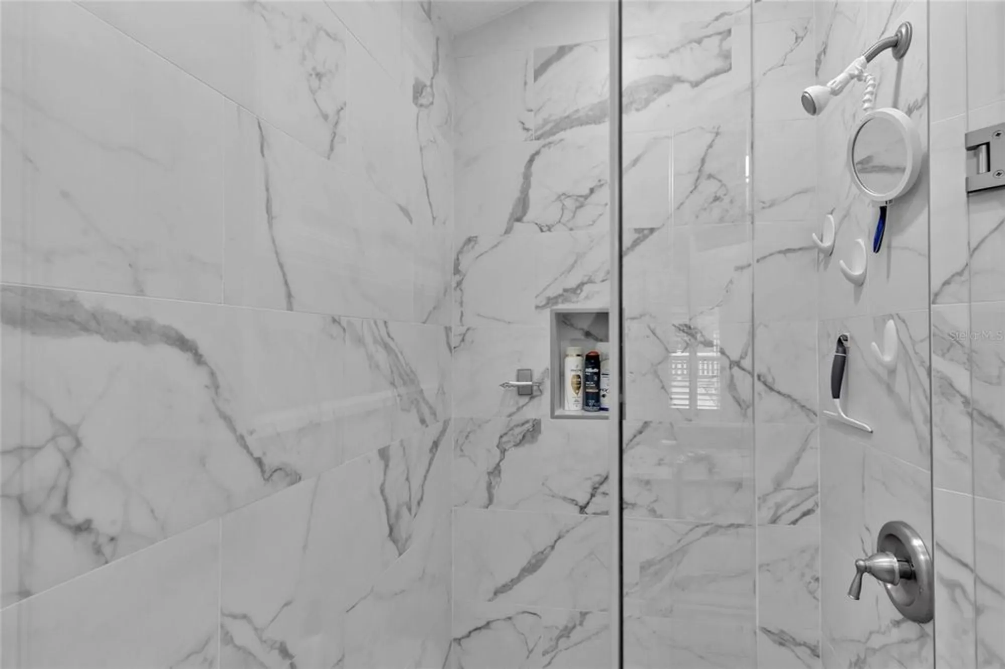 Property Slideshow image 18 of 45 | 916 medira dr, Lady Lake, FL, 32159