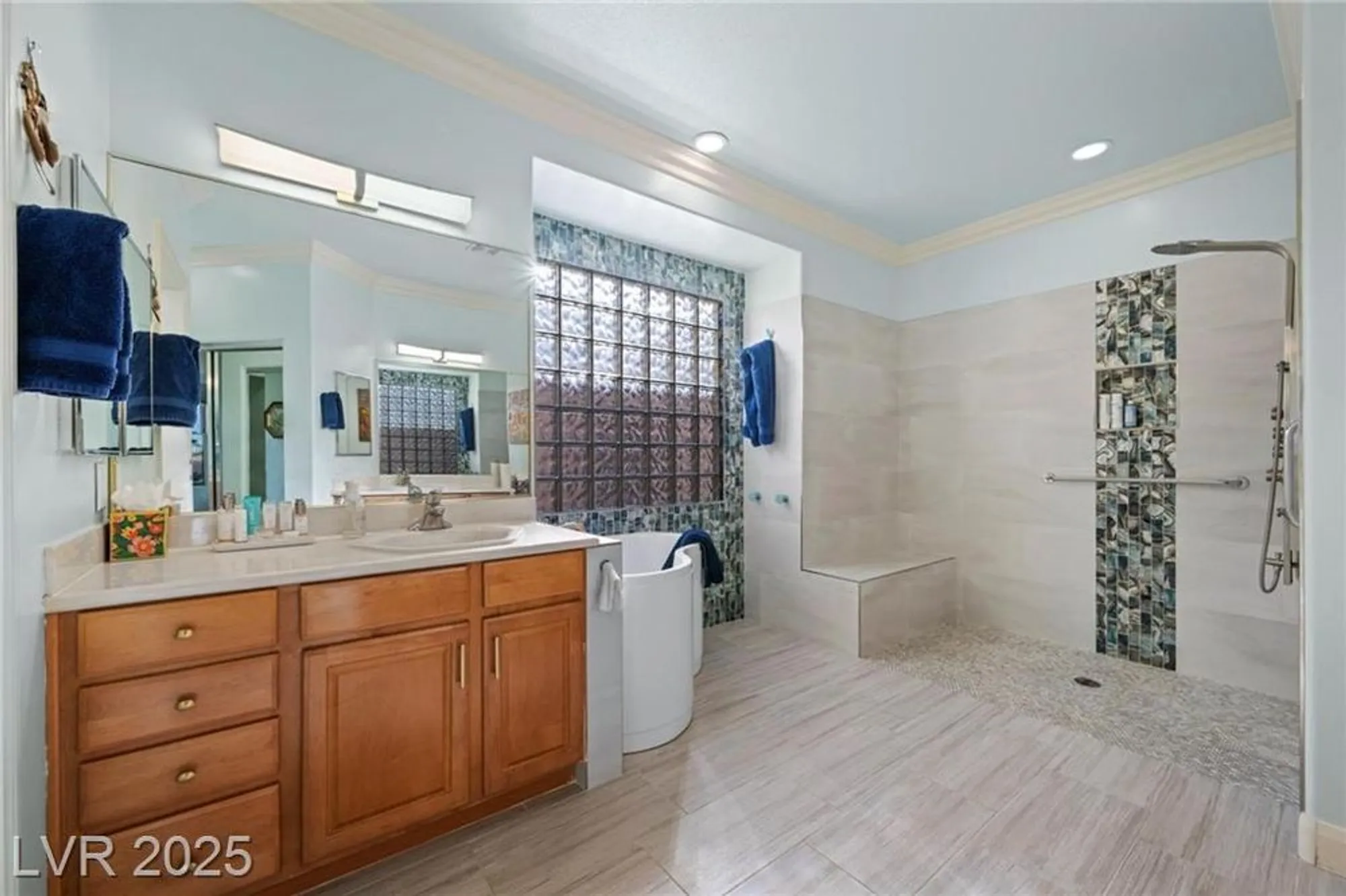 Property Slideshow image 38 of 99 | 4618 atlantico st, Las Vegas, NV, 89135