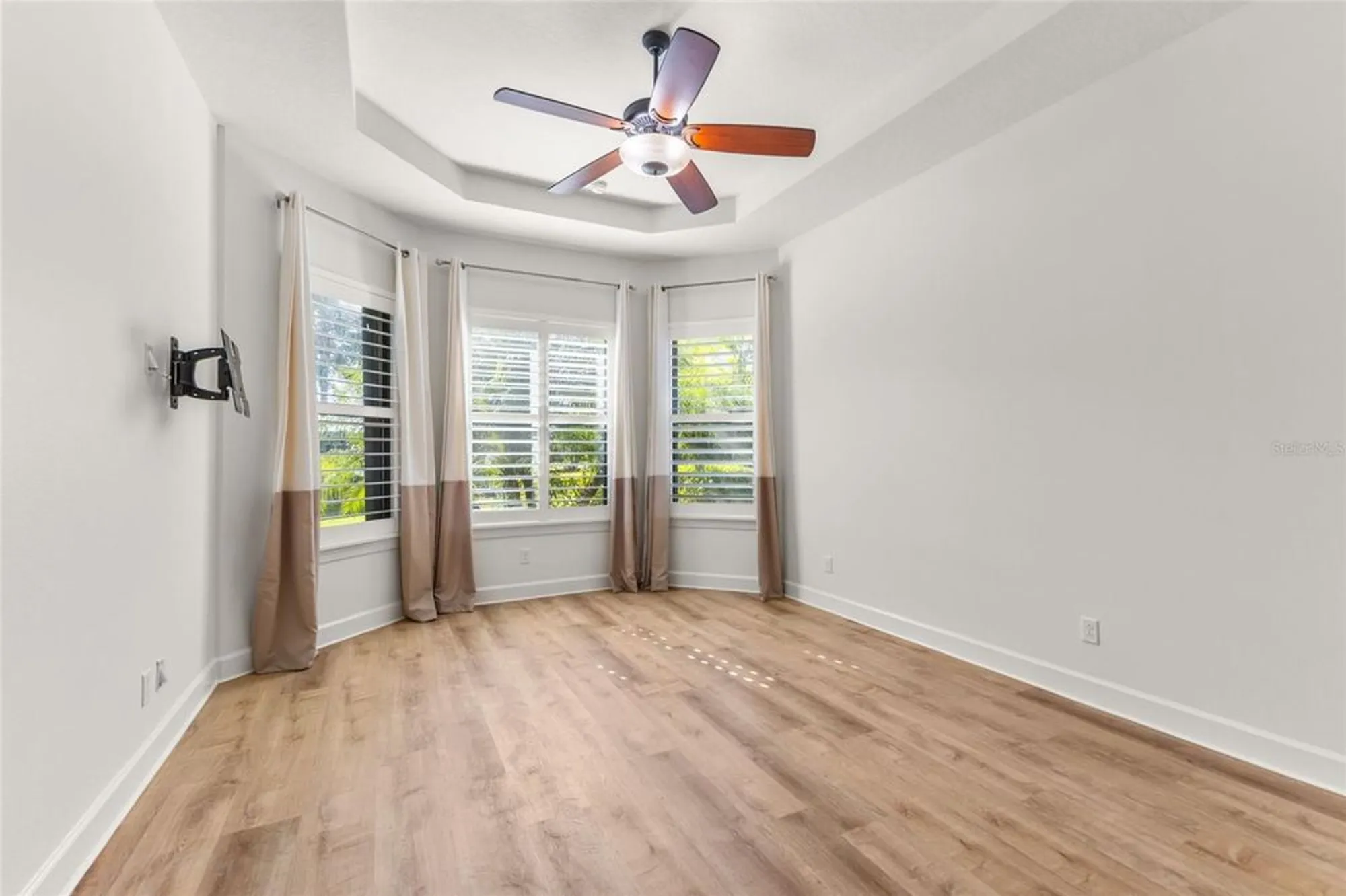 Property Slideshow image 19 of 44 | 5242 napoli run, Bradenton, FL, 34211