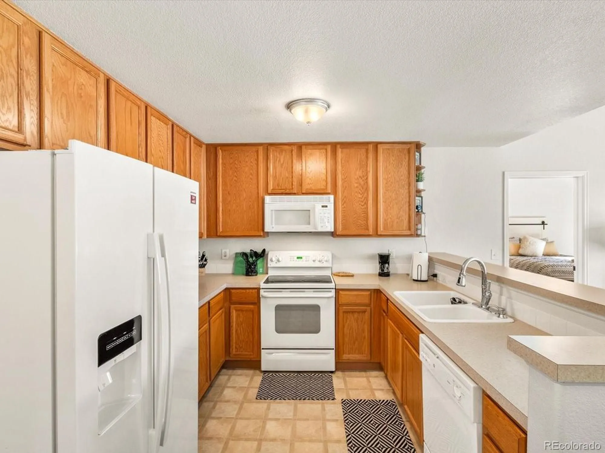 Property Slideshow image 11 of 32 | 4645 hahns peak dr unit 201, Loveland, CO, 80538