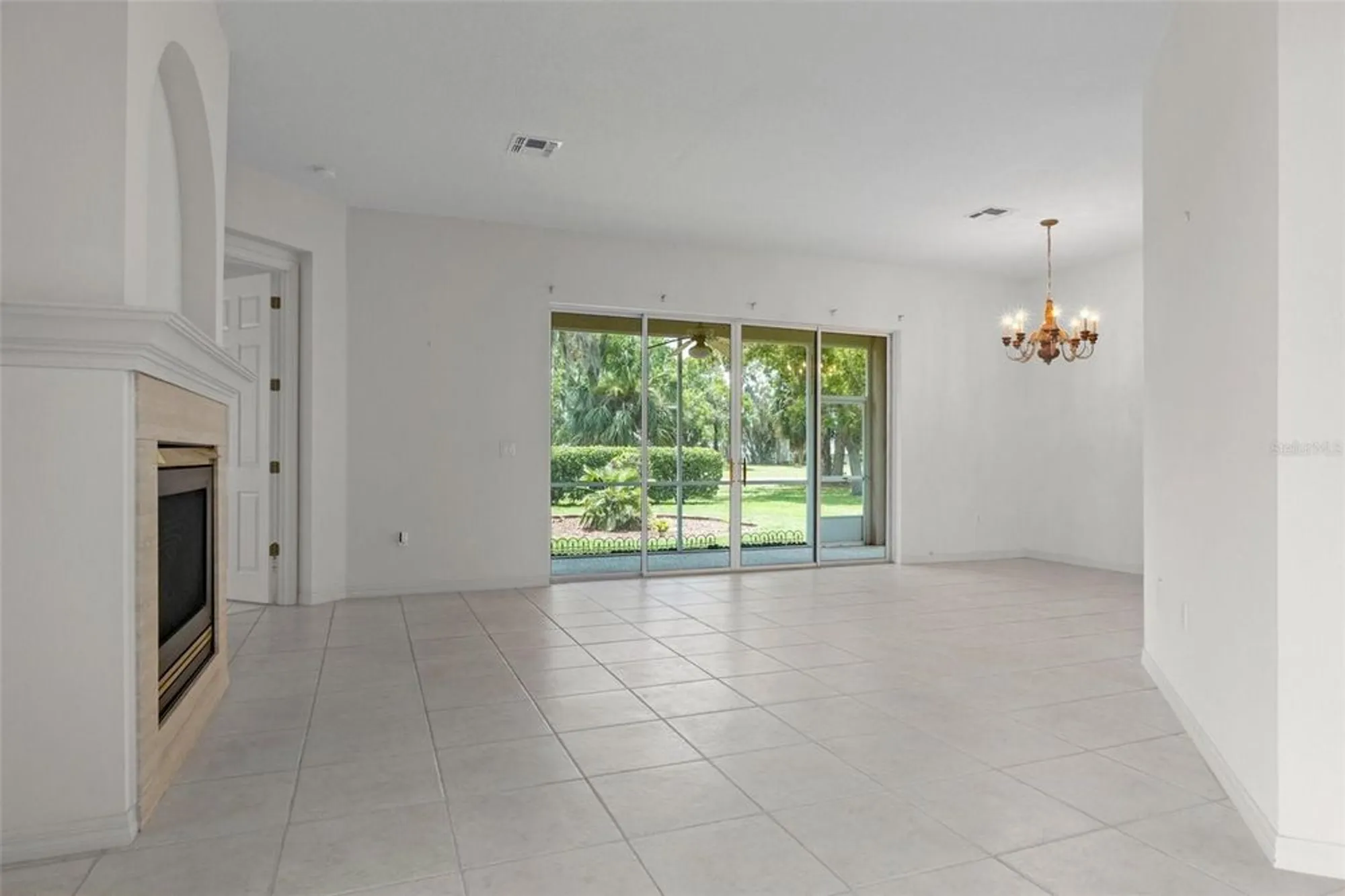Property Slideshow image 10 of 71 | 9149 penelope dr, Weeki Wachee, FL, 34613