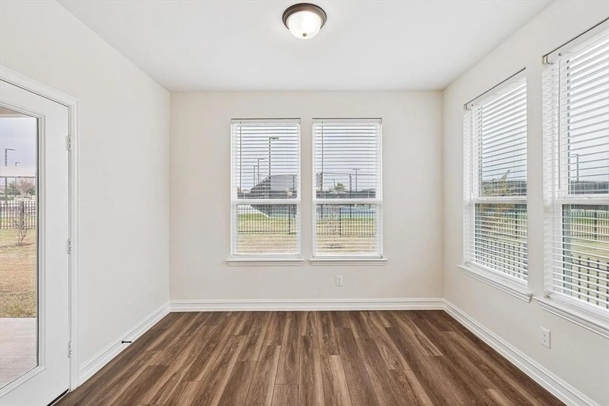 Property Slideshow image 15 of 33 | 948 memorial dr, Aubrey, TX, 76227