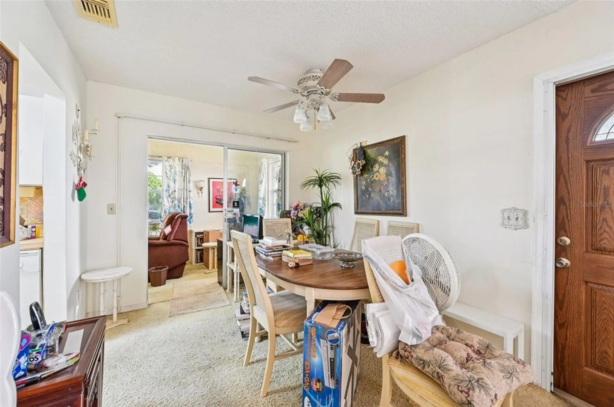 Property Slideshow image 5 of 51 | 2208 grenadier dr, Sun City Center, FL, 33573