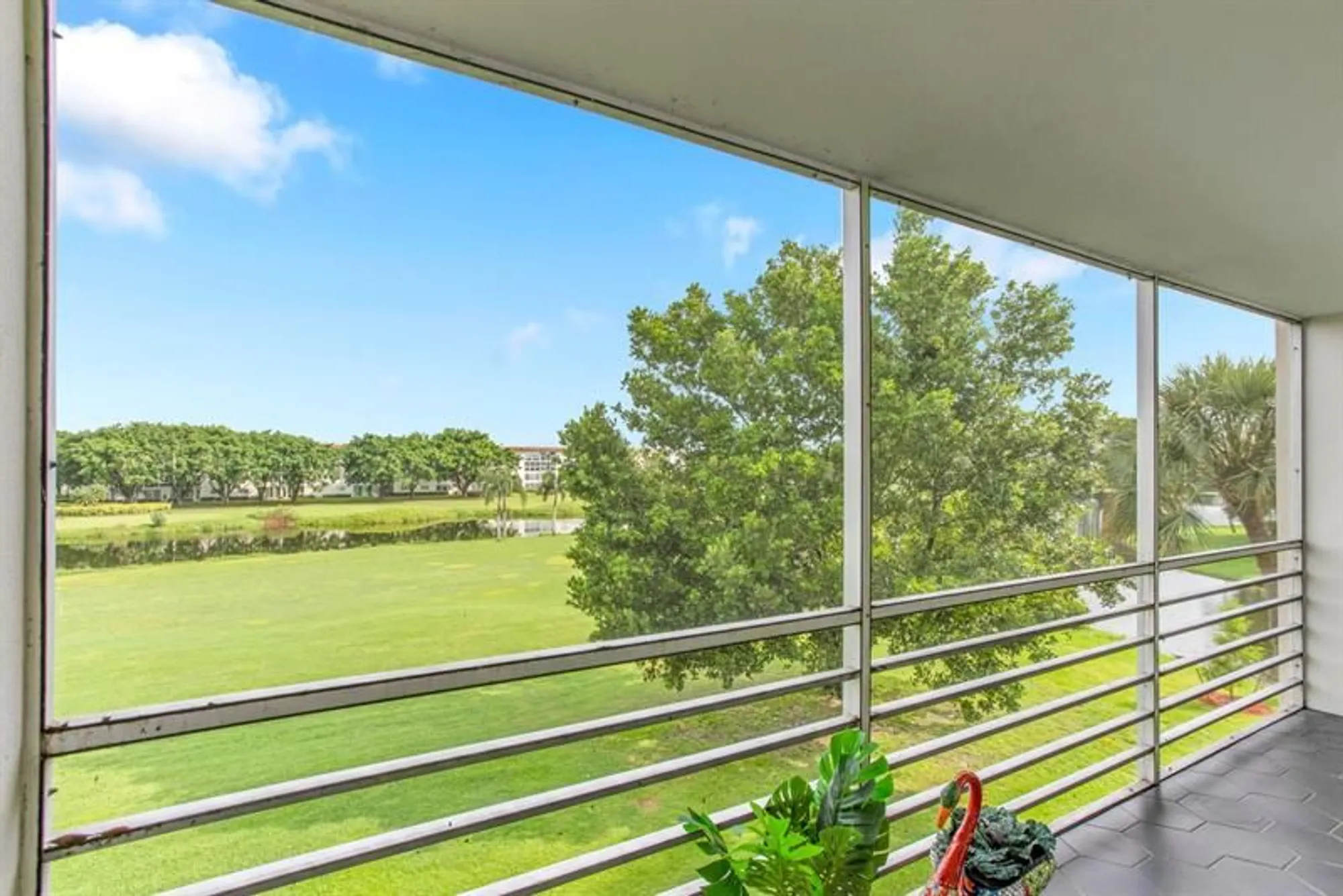 Property Slideshow image 17 of 32 | 4402 martinique ct l3, Coconut Creek, FL, 33066