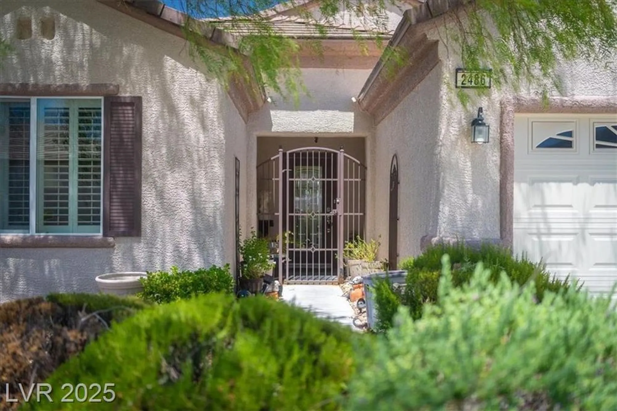 Property Slideshow image 10 of 47 | 2486 divine sky dr, Henderson, NV, 89044