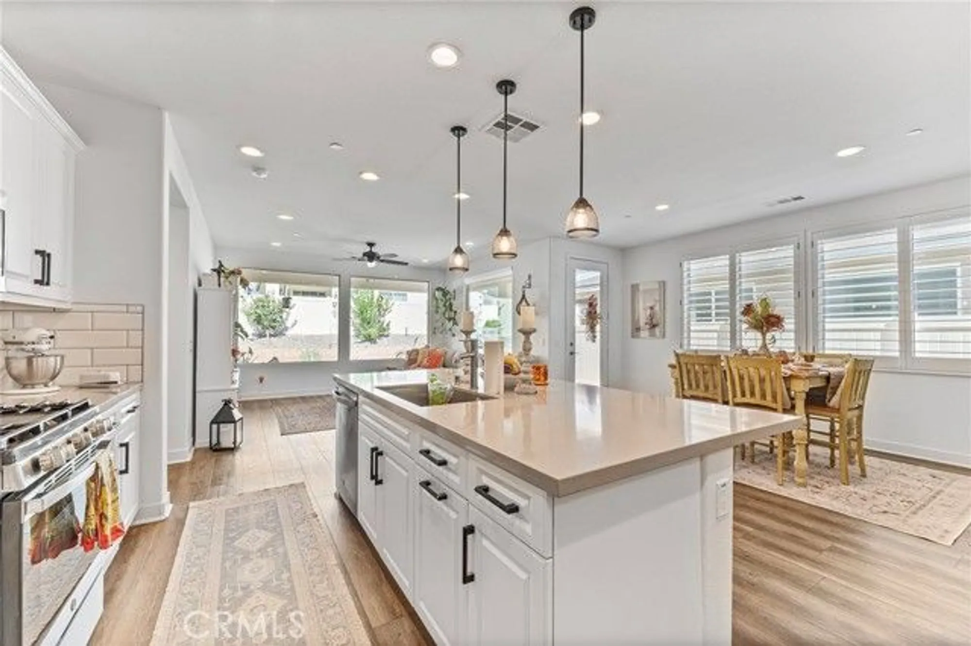Property Slideshow image 19 of 40 | 1656 spring run ln, Beaumont, CA, 92223