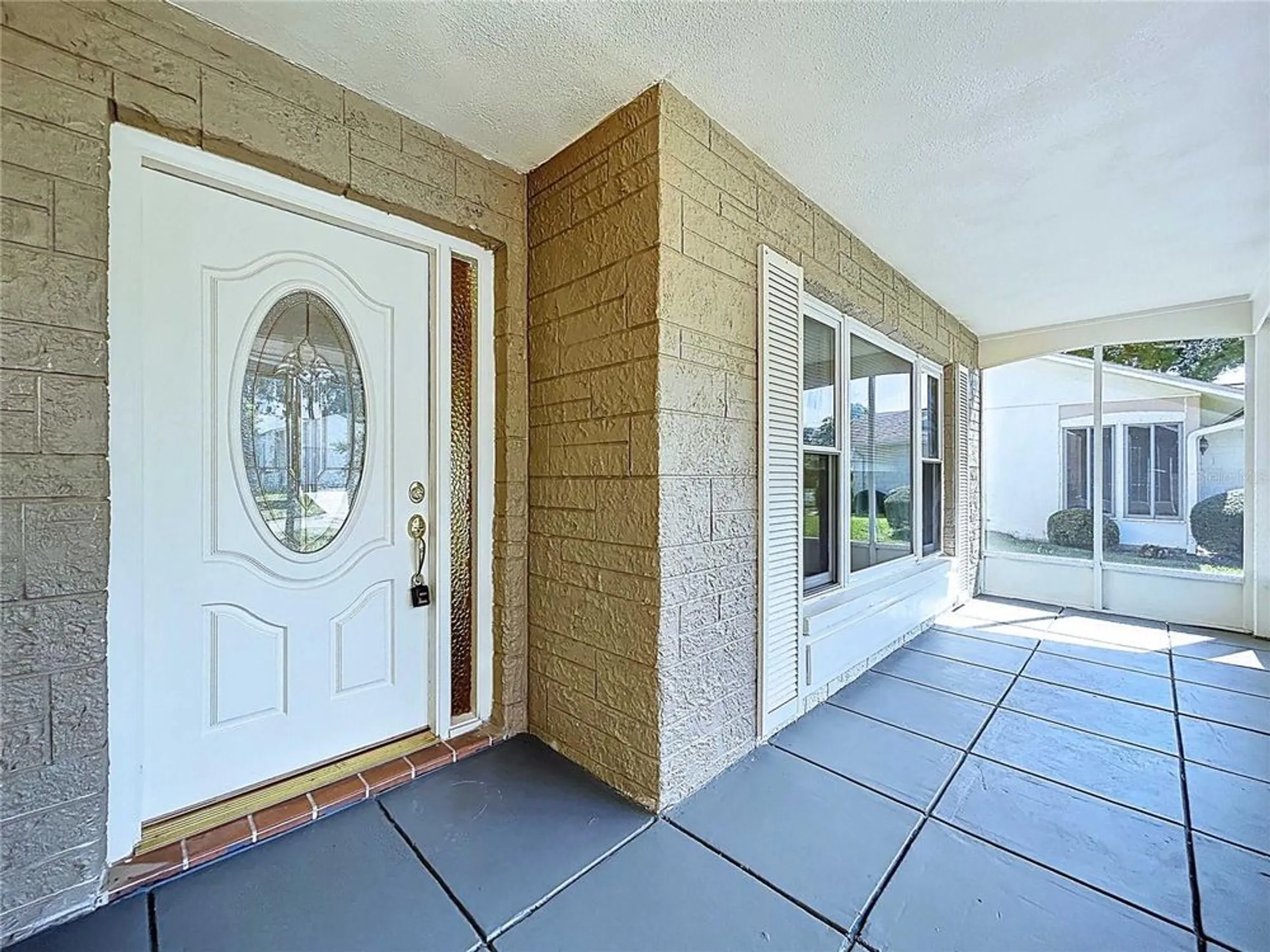 Property Slideshow image 4 of 26 | 8101 casuarina dr, Port Richey, FL, 34668