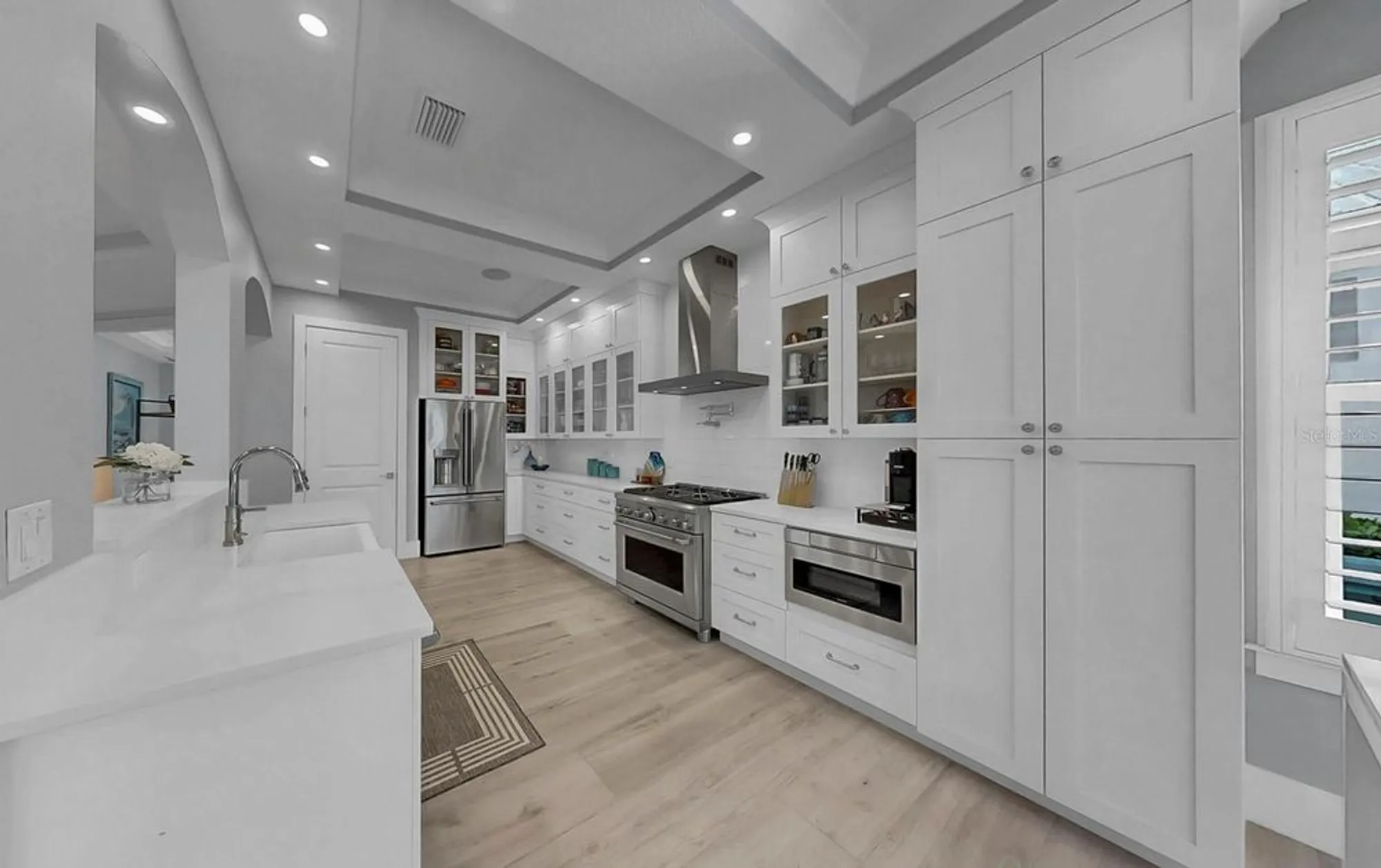 Property Slideshow image 20 of 100 | 701 pinckney dr, Apollo Beach, FL, 33572