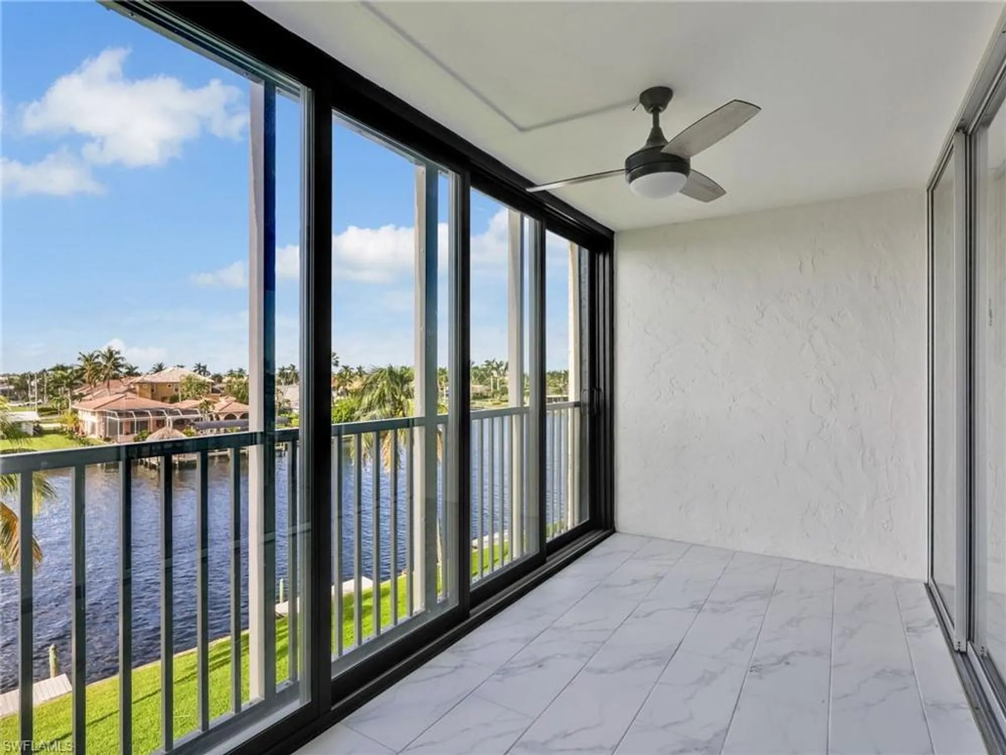Property Slideshow image 19 of 33 | 4260 se 20th pl apt 402, Cape Coral, FL, 33904