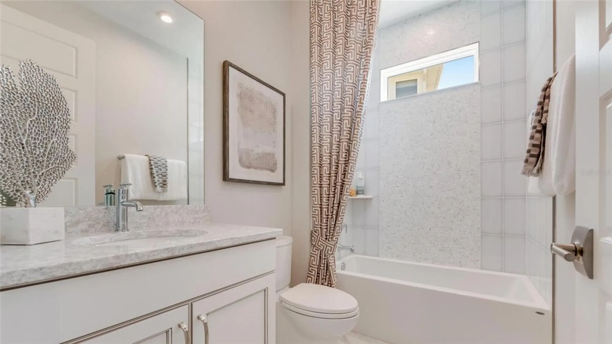 Property Slideshow image 22 of 30 | 1322 savoy ln, Deland, FL, 32724