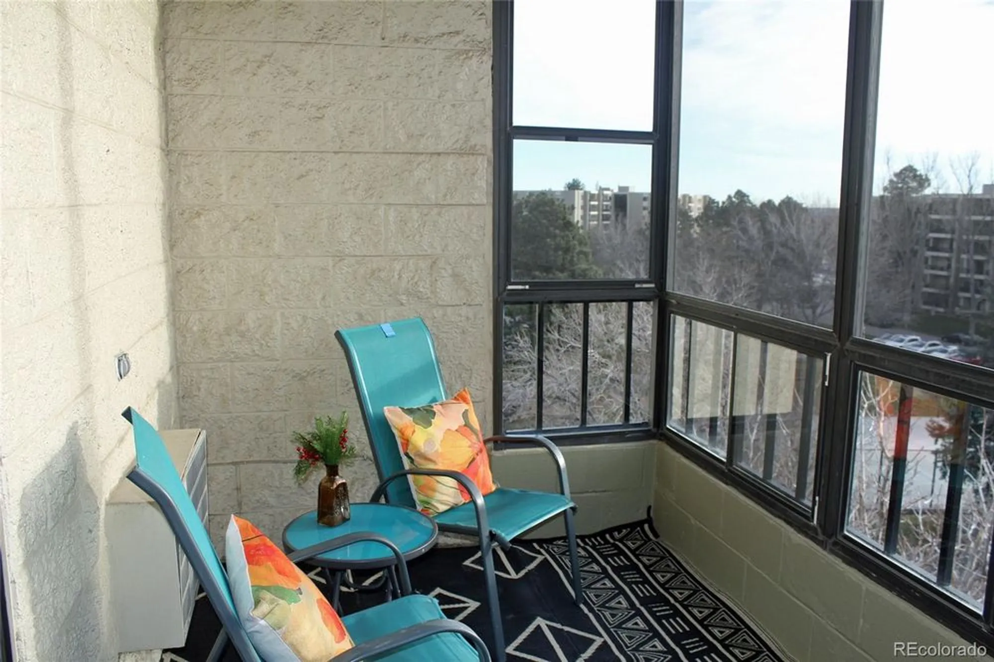 Property Slideshow image 15 of 22 | 13890 e marina dr apt 612, Aurora, CO, 80014