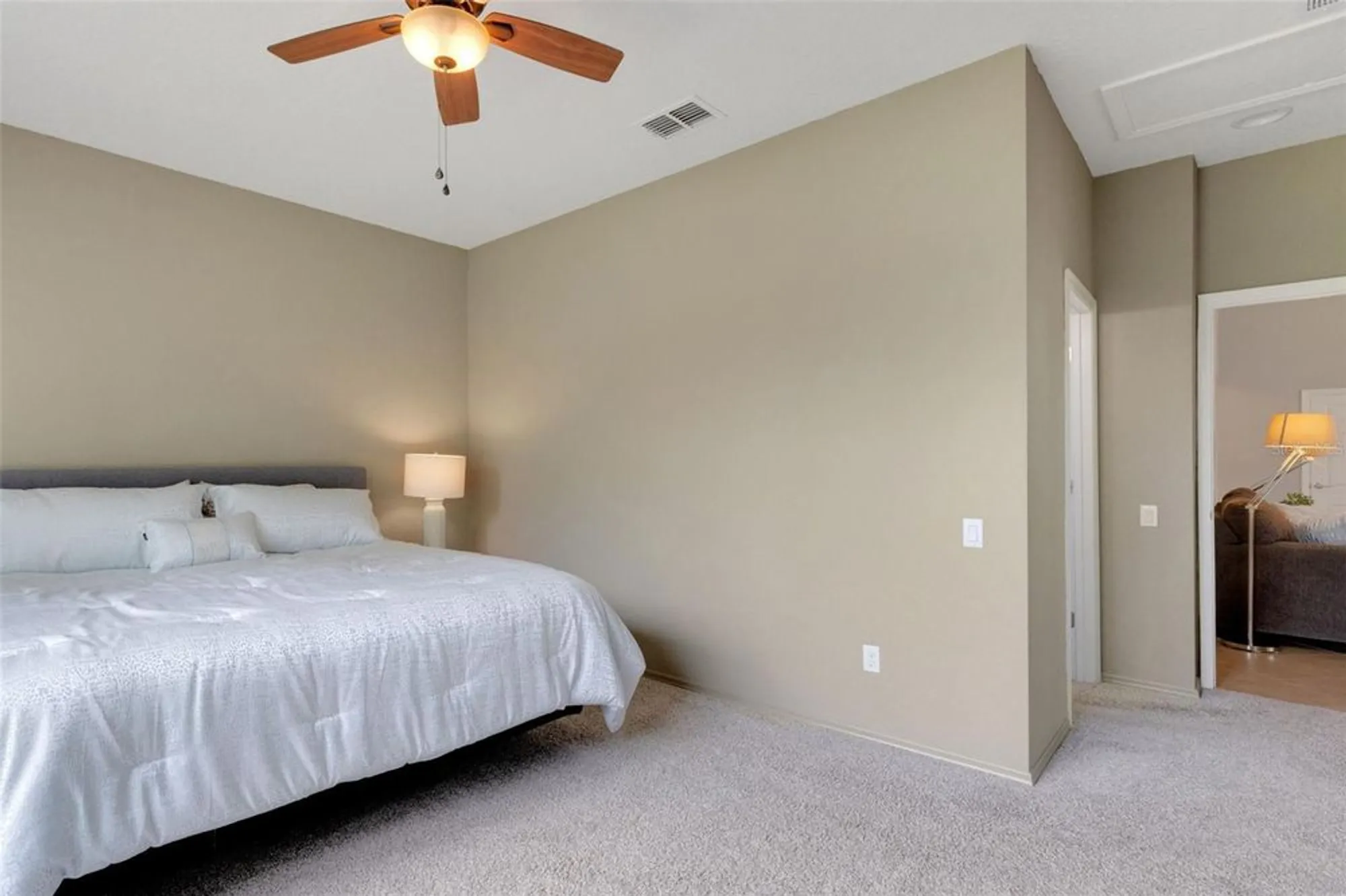 Property Slideshow image 27 of 77 | 336 del sol ave, Davenport, FL, 33837