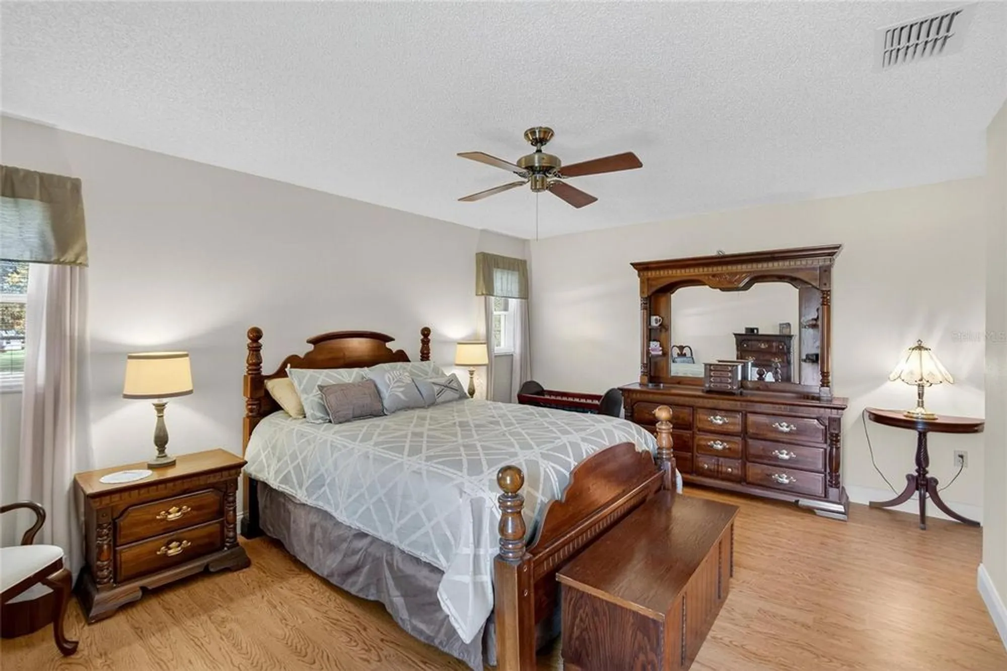 Property Slideshow image 32 of 71 | 6320 silver lakes dr, Lakeland, FL, 33810