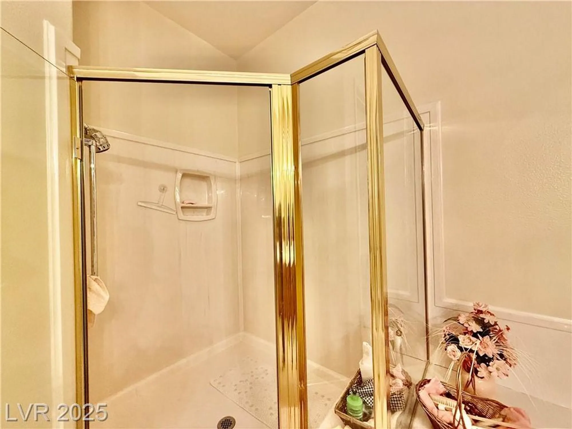 Property Slideshow image 35 of 51 | 2851 scotts valley dr, Henderson, NV, 89052