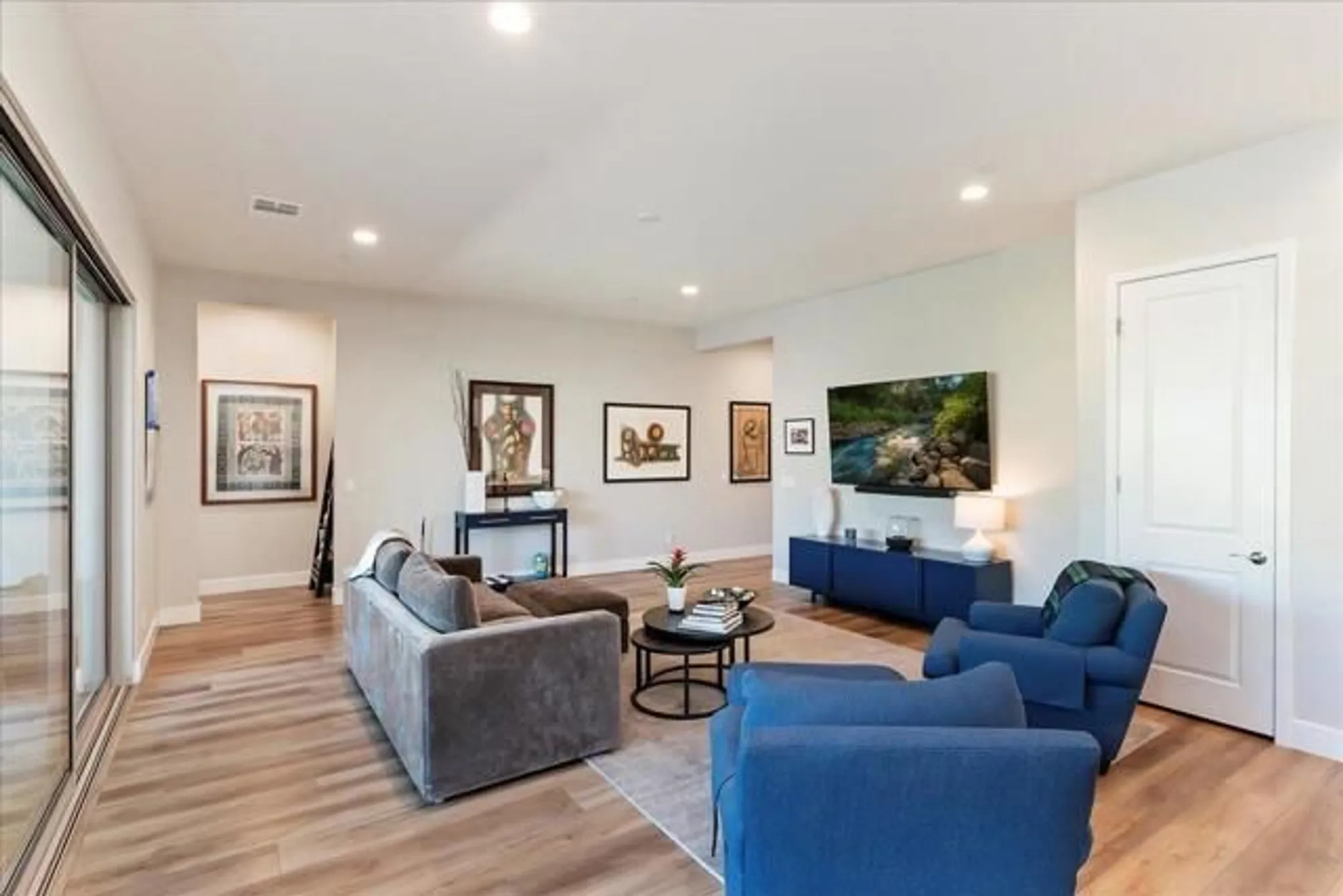 Property Slideshow image 4 of 26 | 82440 crane dr, Indio, CA, 92201