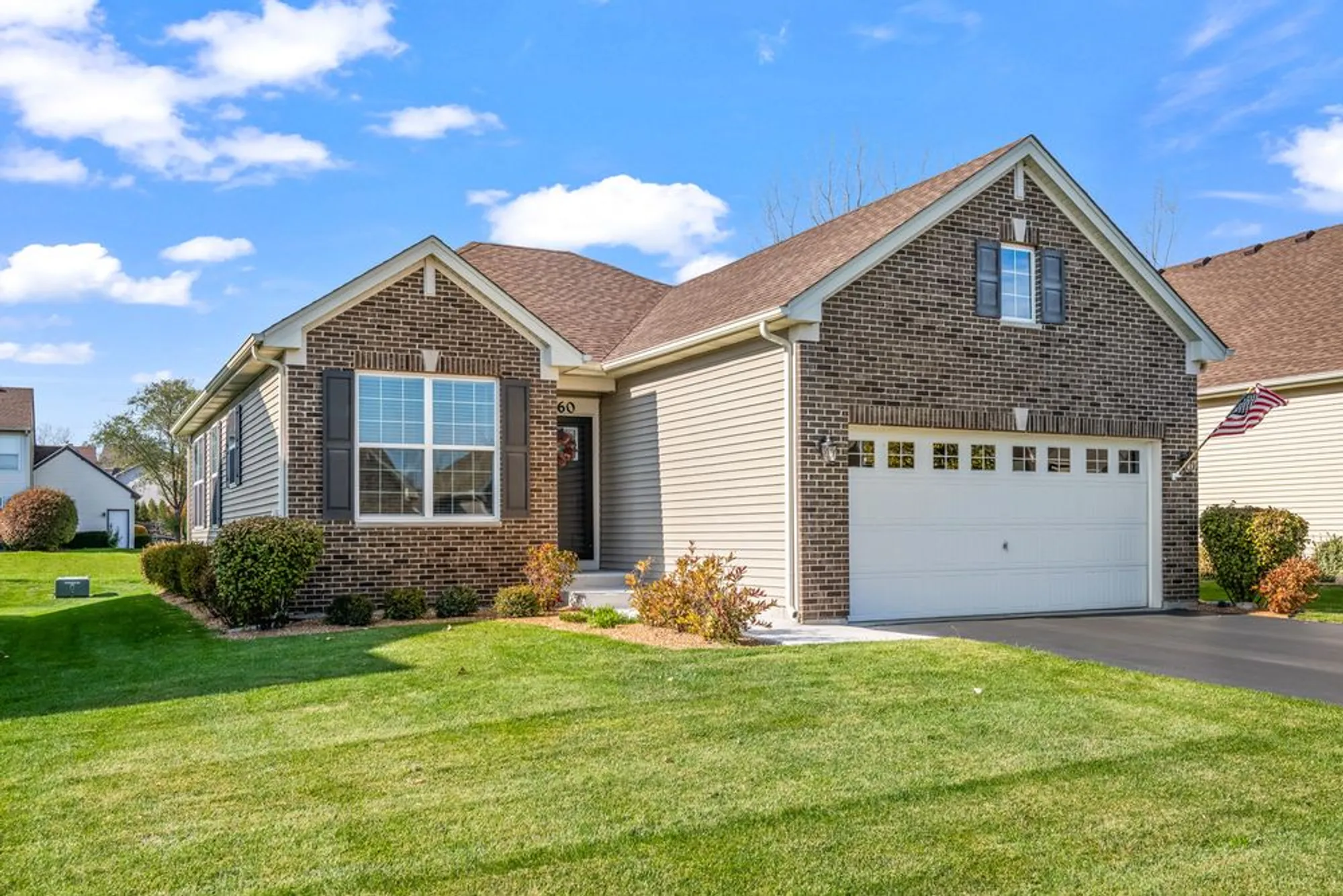 Property Slideshow image 1 of 23 | 460 mahogany dr, Algonquin, IL, 60102