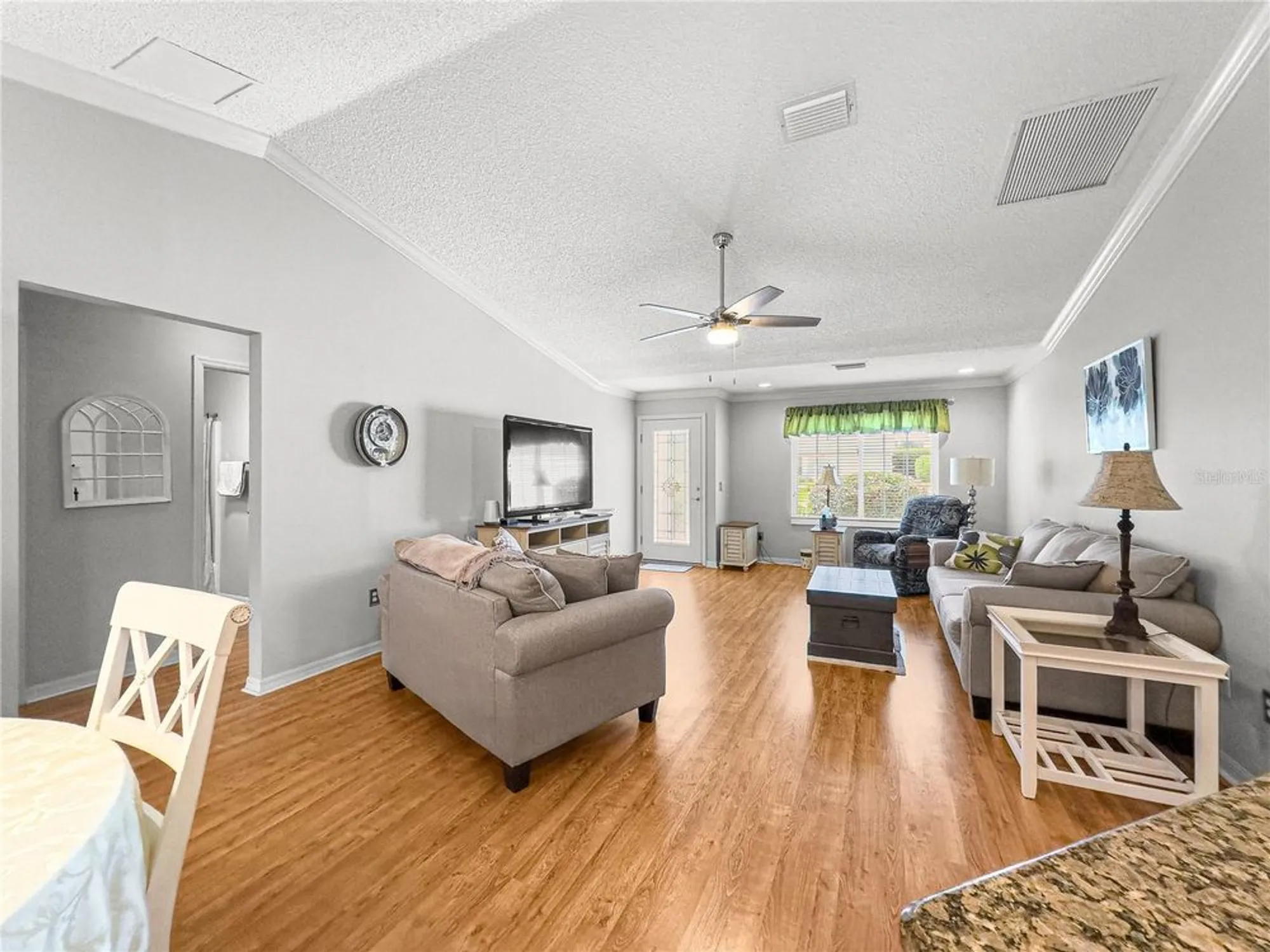 Property Slideshow image 7 of 56 | 8069 se 174th ludlow pl, The Villages, FL, 32162