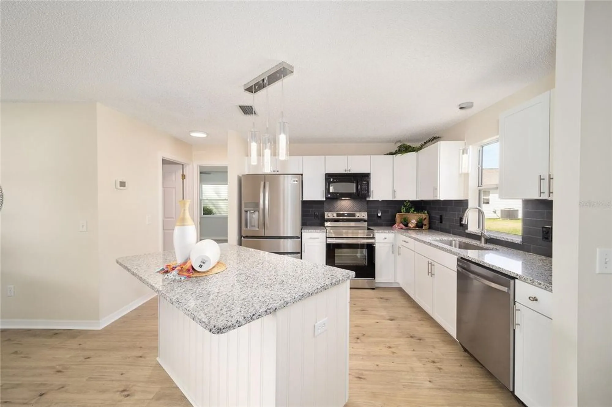 Property Slideshow image 8 of 51 | 901 chula ct, The Villages, FL, 32159