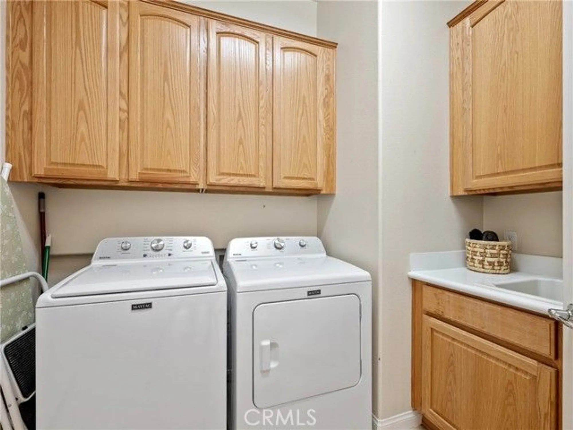 Property Slideshow image 13 of 34 | 10803 katepwa st, Apple Valley, CA, 92308