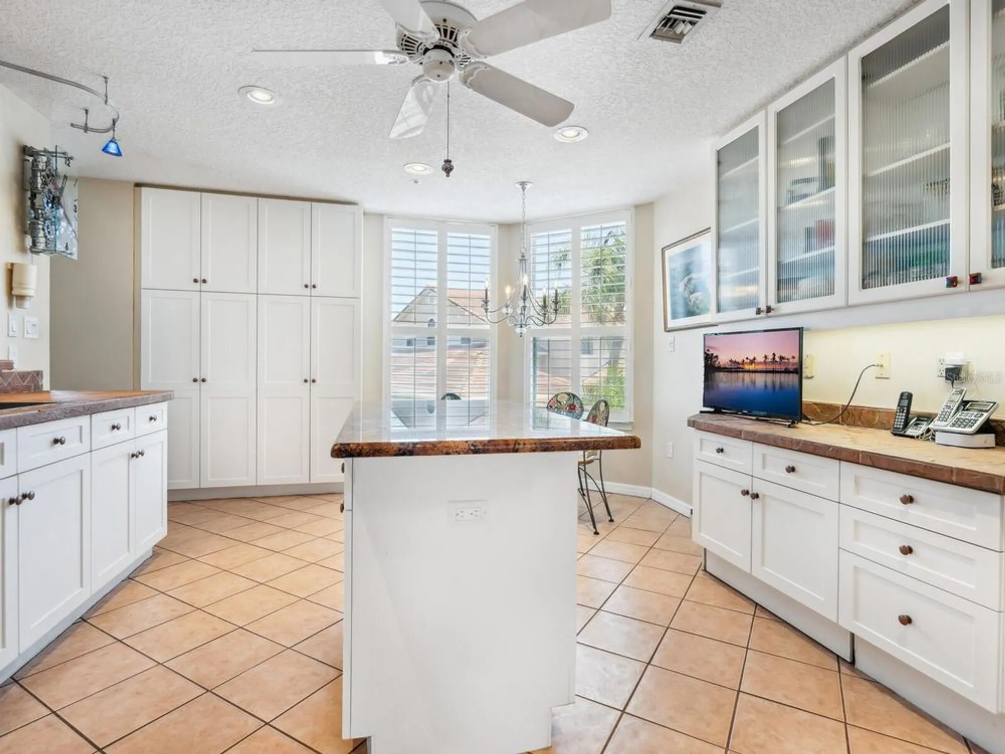 Property Slideshow image 22 of 59 | 5420 eagles point cir 106, Sarasota, FL, 34231