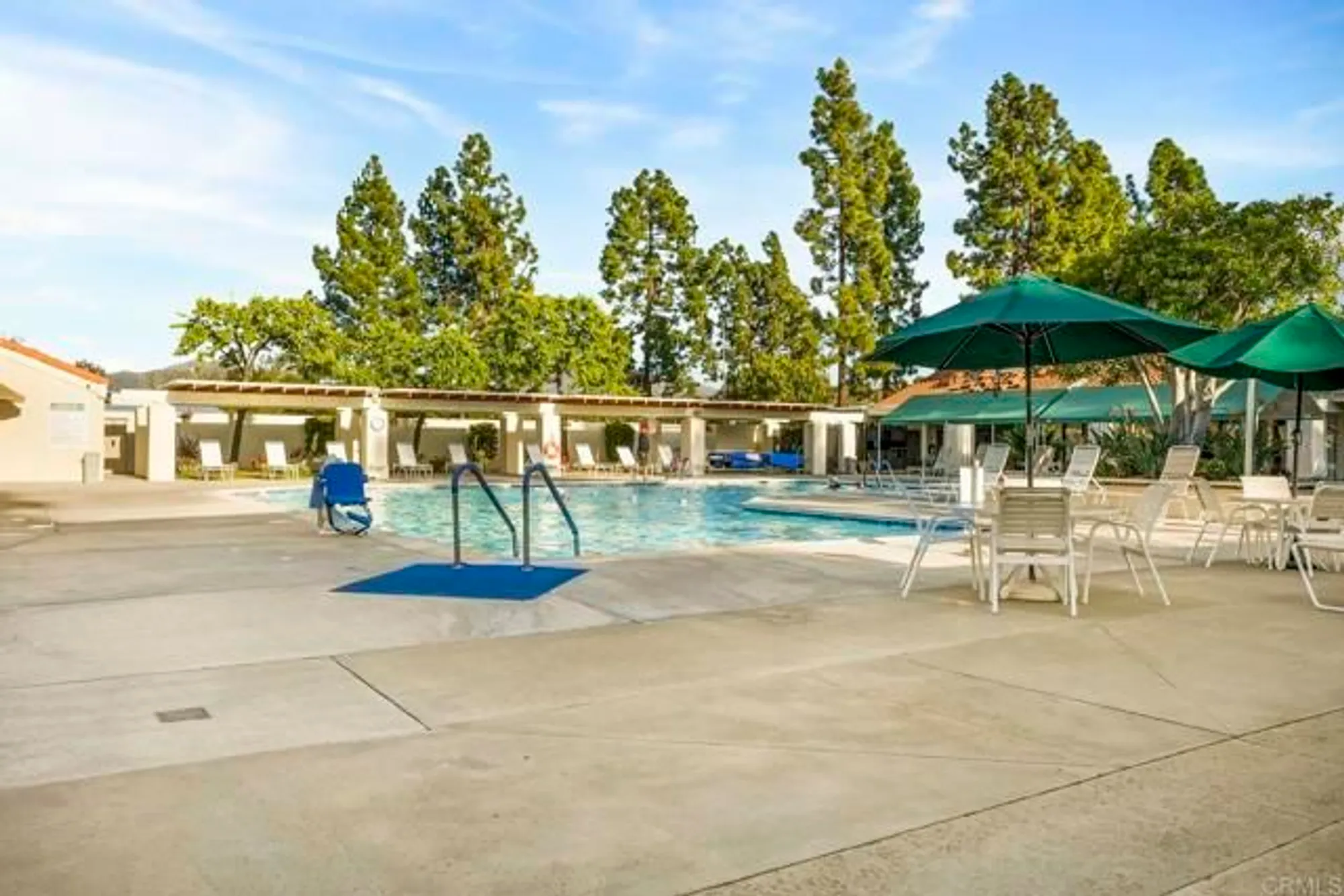 Property Slideshow image 8 of 55 | 18023 avenida alozdra, San Diego, CA, 92128