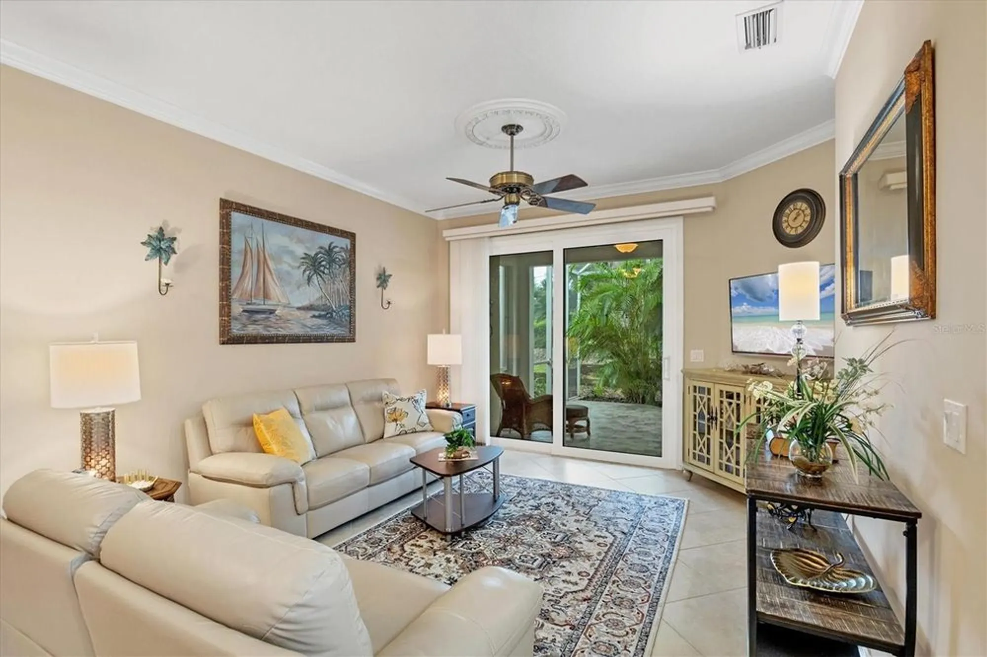 Property Slideshow image 6 of 44 | 914 barclay ct, Venice, FL, 34293